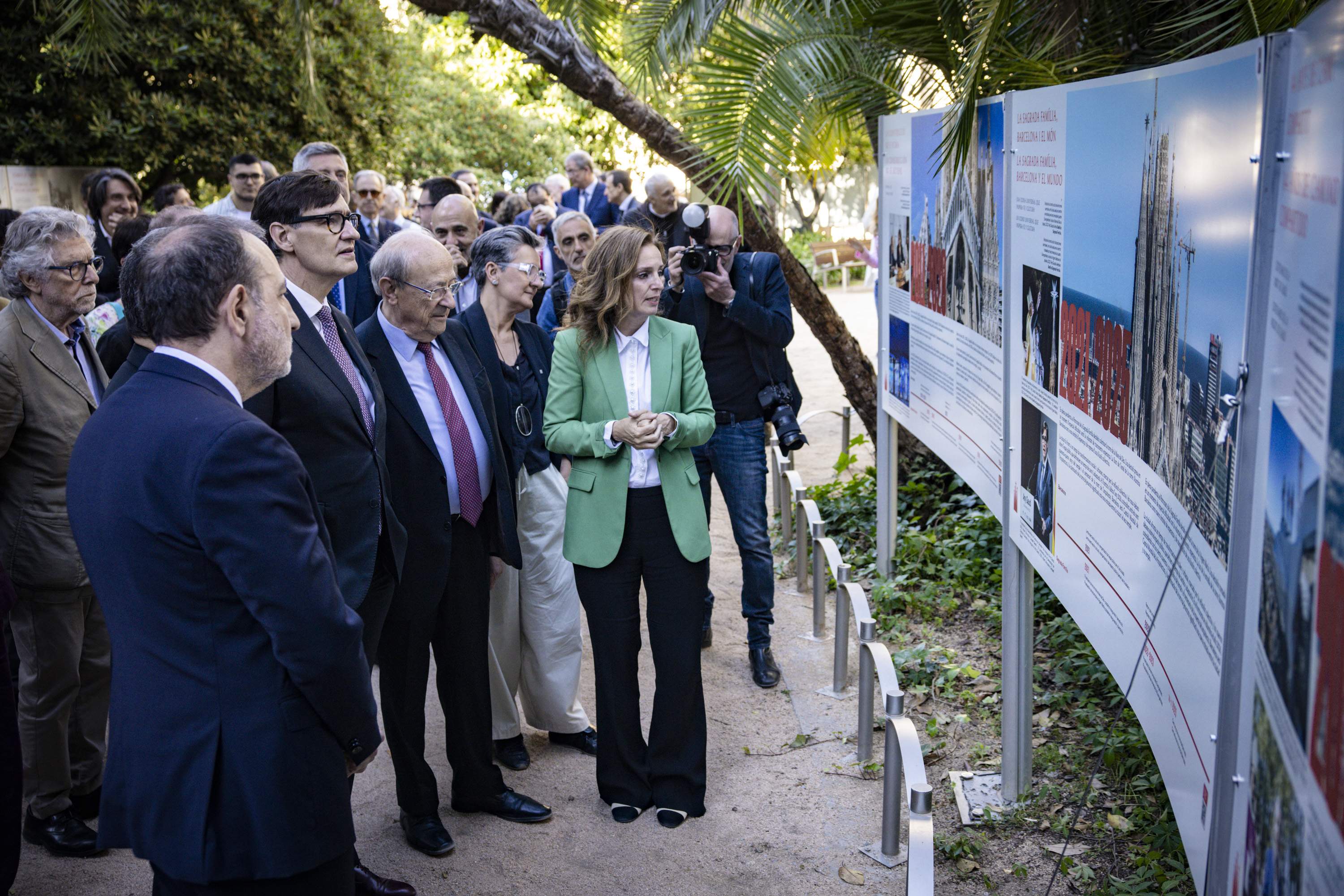 La Sagrada Família reviu al Palau Robert 144 anys compartits amb Barcelona