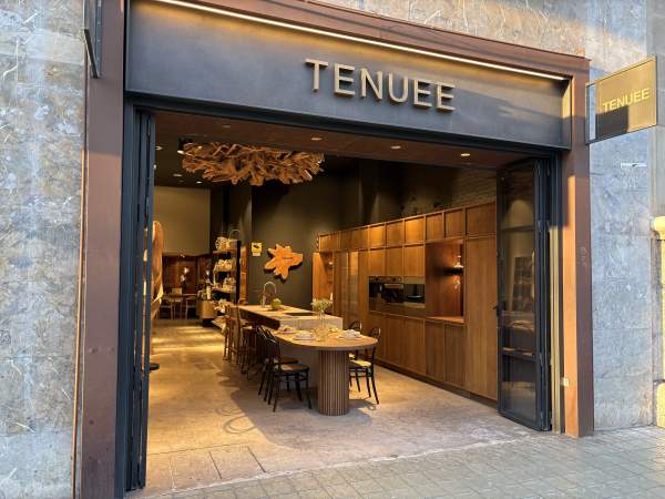 Uno de los establecimientos de Tenuee, en Barcelona.