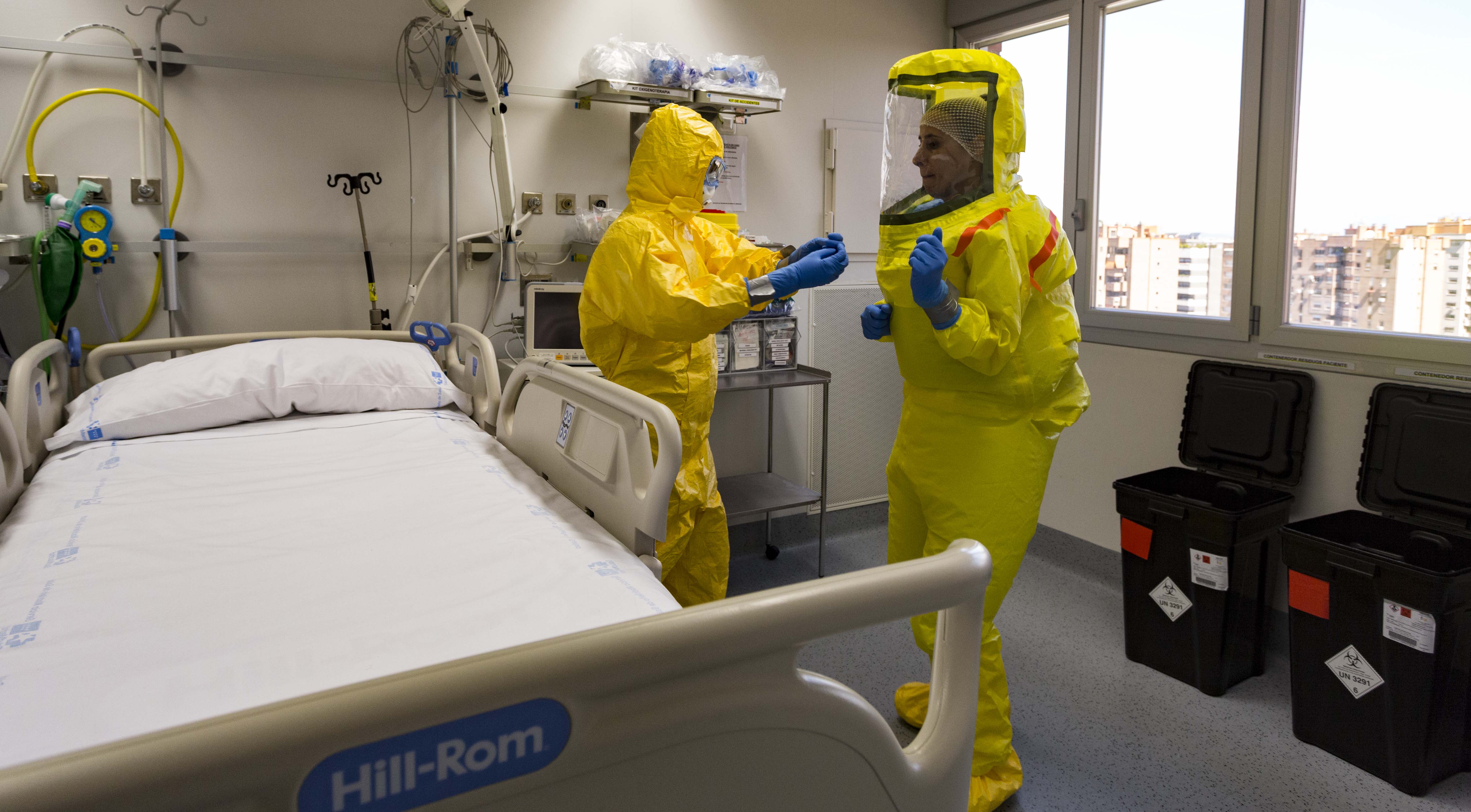 Com serà la quarantena dels viatgers de l'MV Hondius? Discrepàncies entre Sanitat i Defensa