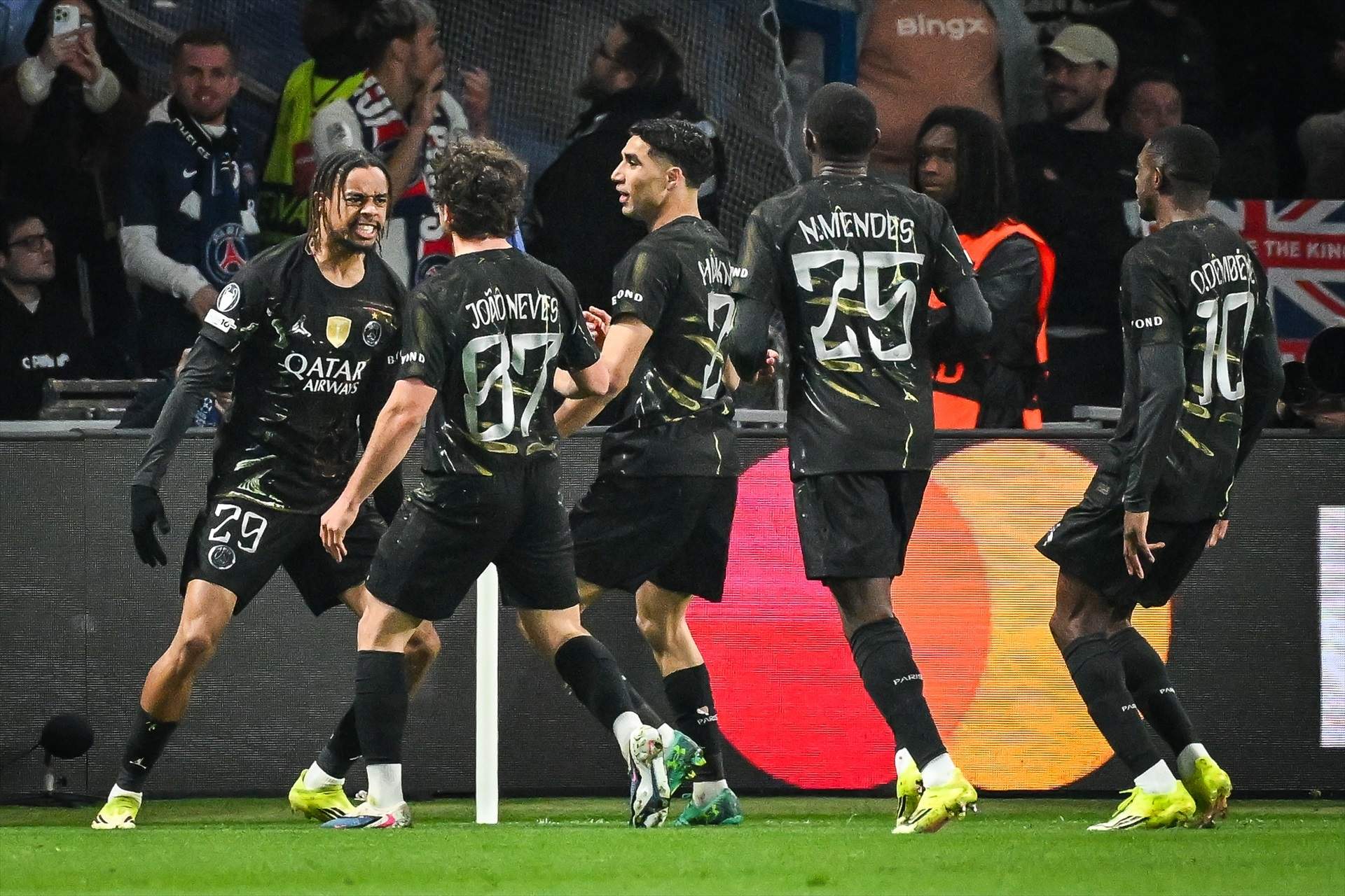 El Barça apunta a una estrella del PSG que agrada a mitja Europa i pot sacsejar el mercat
