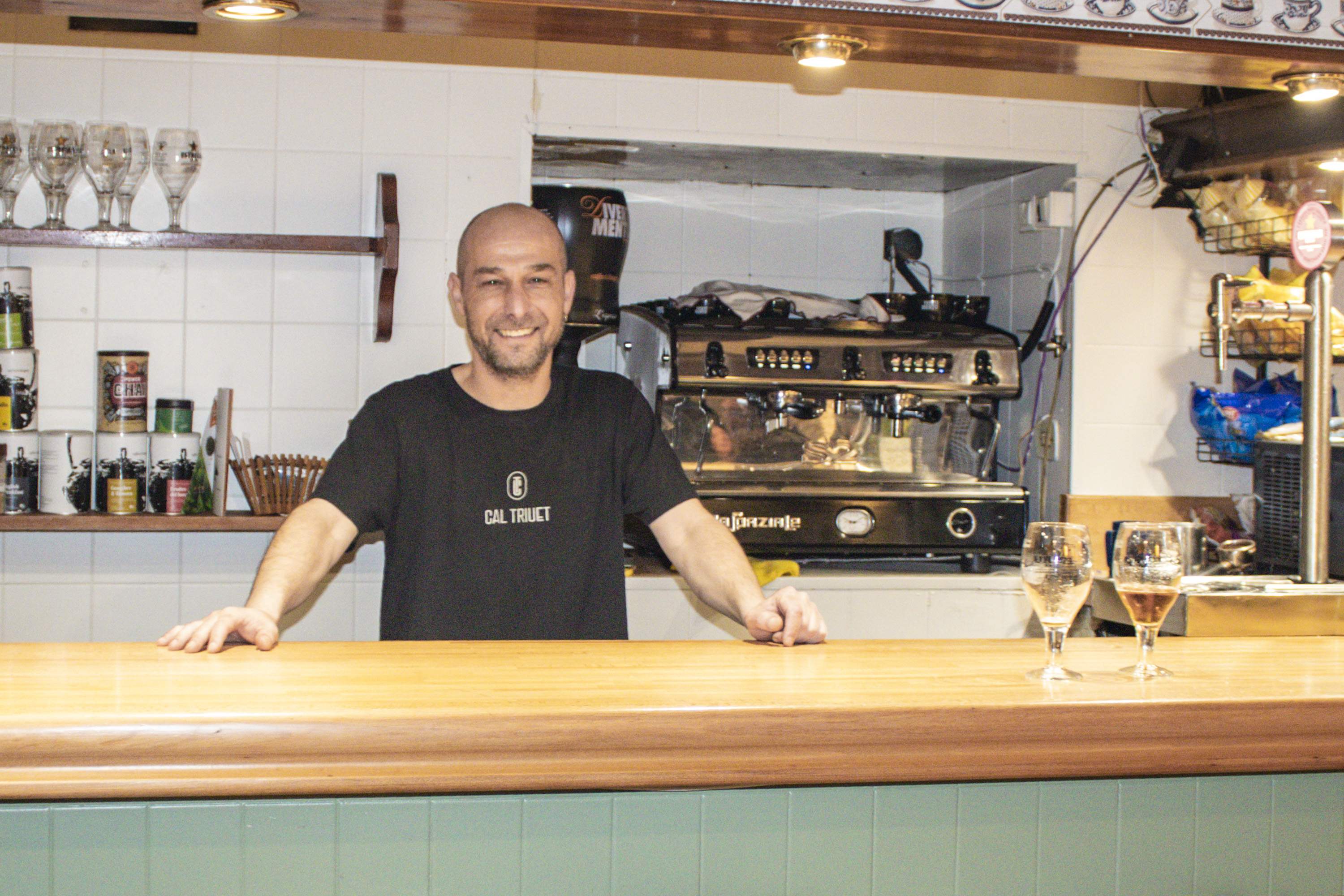 Gósol torna a omplir de vida la plaça Major amb la reobertura d’un històric hostal restaurant