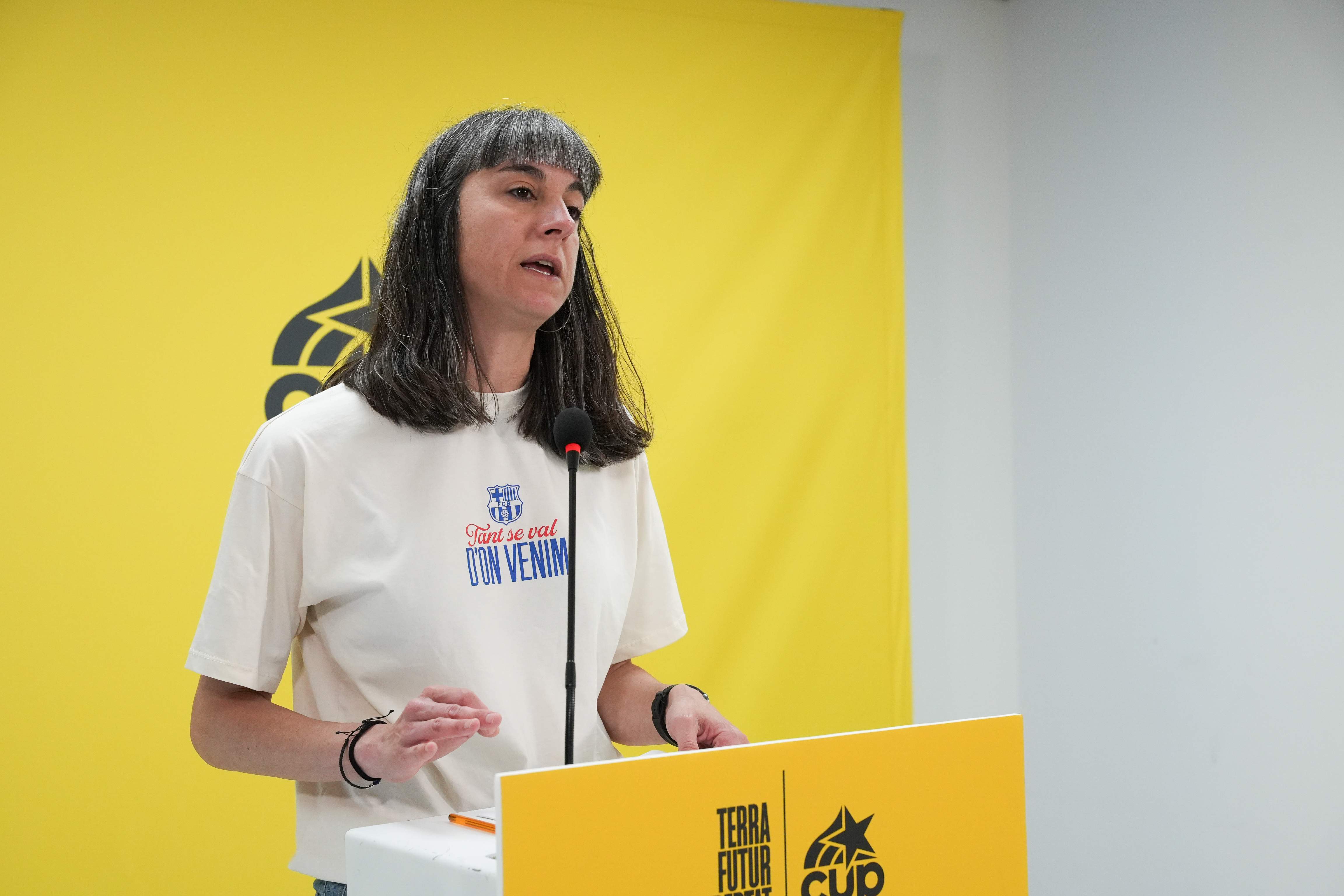 La CUP compara las políticas de PSC y CiU e insta a ERC y Comuns a romper conversaciones por el presupuesto