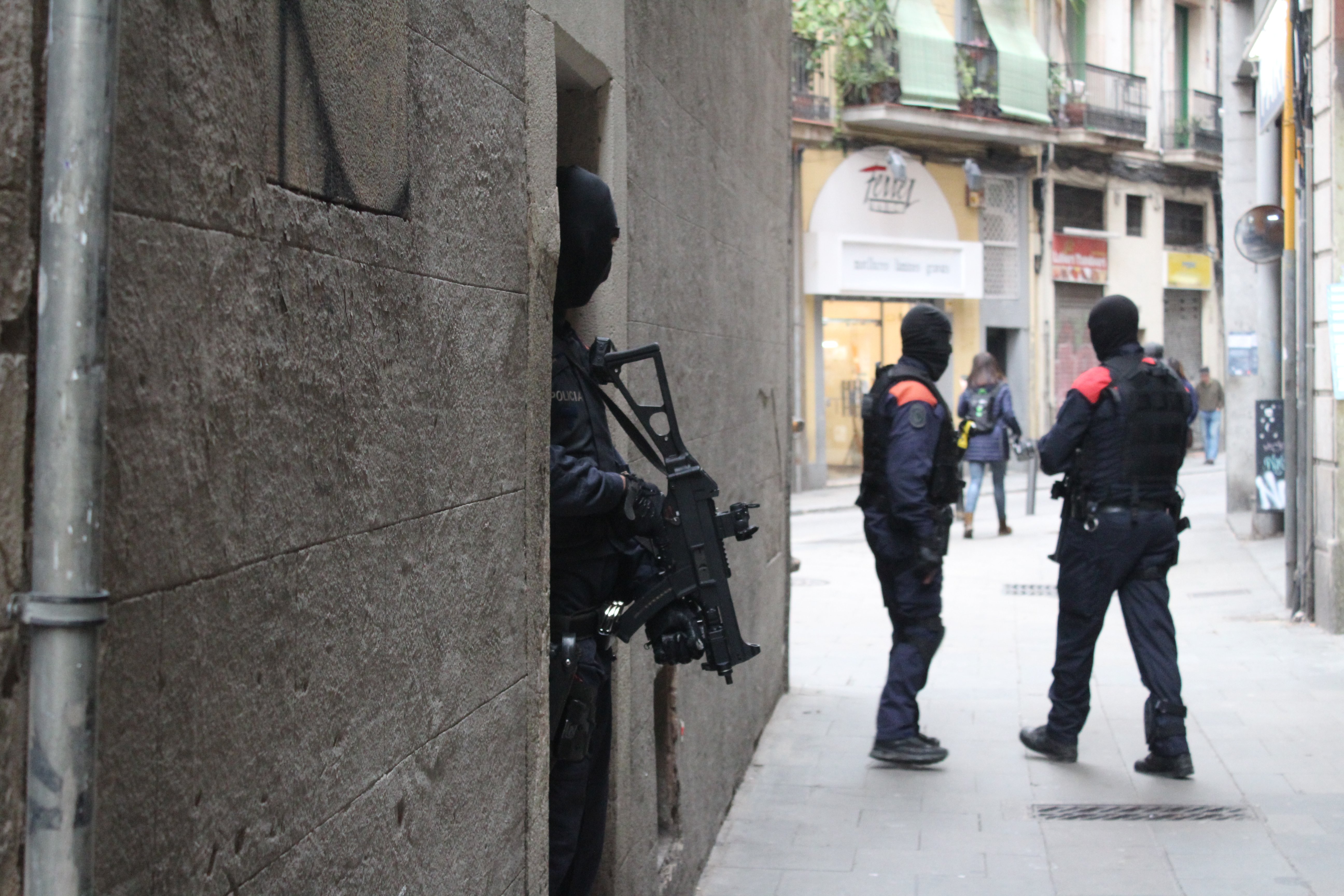Narcopisos: Presó per a una vintena dels detinguts durant l'operació a Ciutat Vella