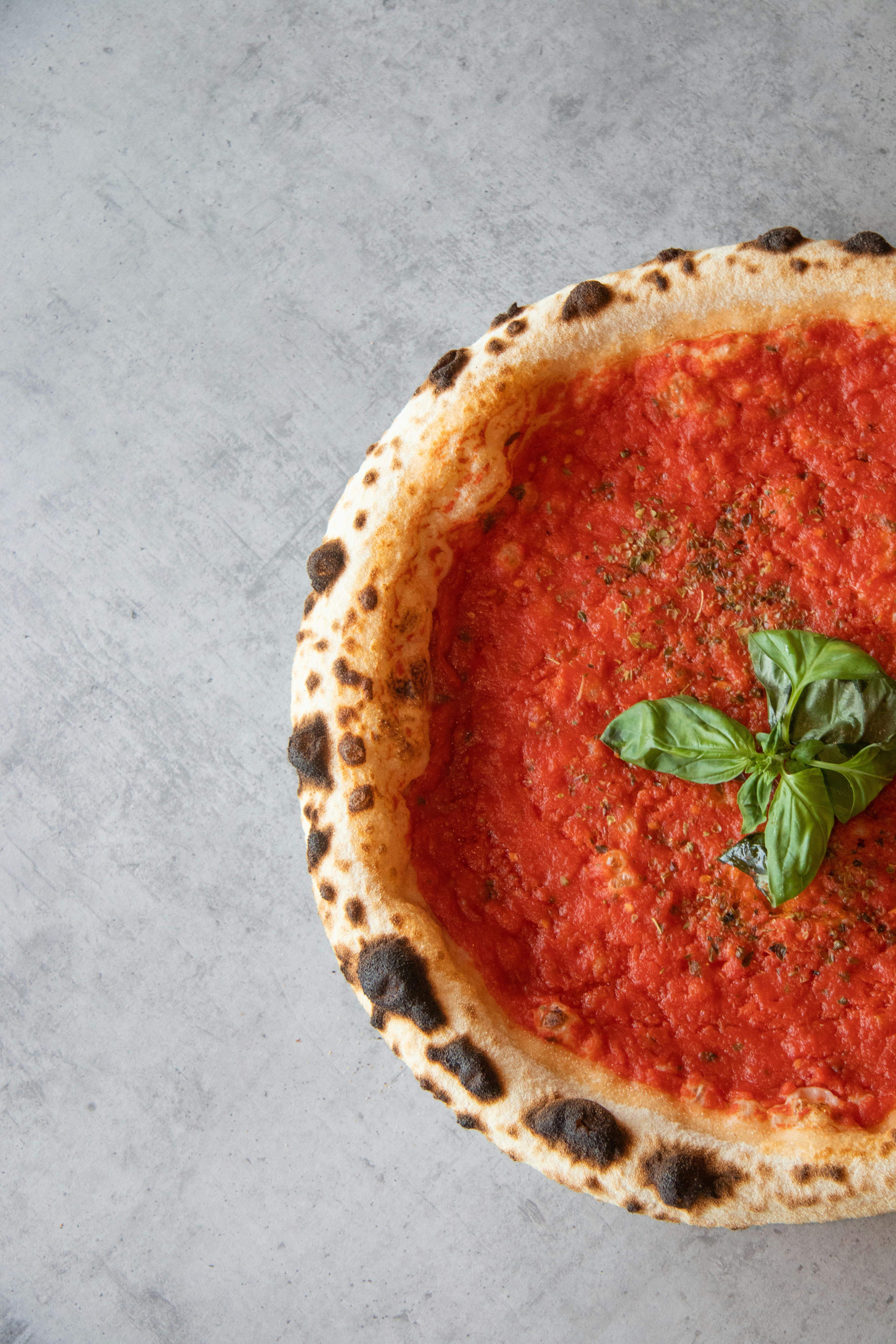 Eric Ayala, pizzaiolo, recrea la pizza más legendaria de Nápoles: “Es más antigua que la margarita”