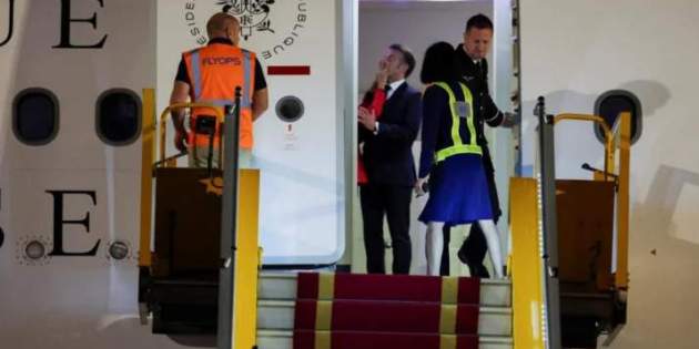 La bufetada de Brigitte Macron al seu marit Emmanuel La bufetada de Brigitte Macron al seu marit Emmanuel