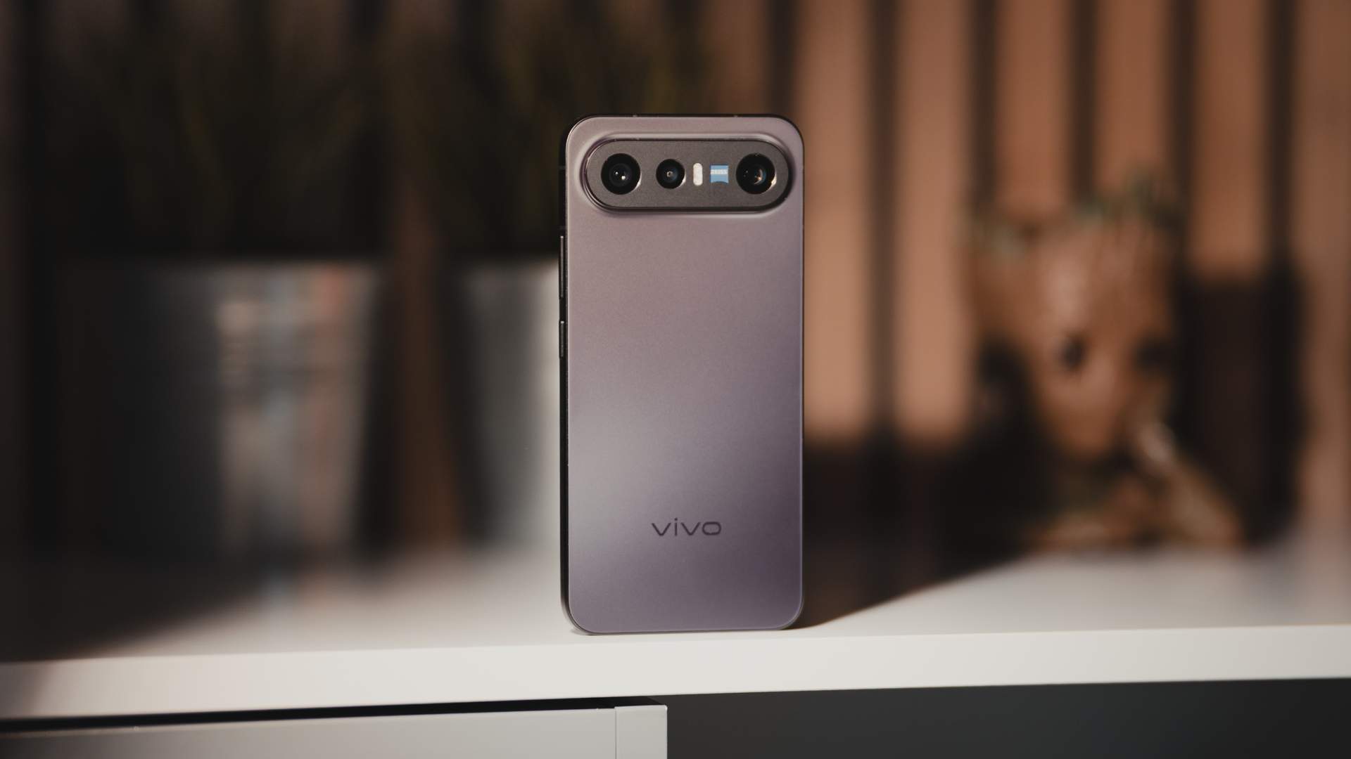 vivo X300 FE: potència, bateria i càmeres ZEISS en un format gairebé perfecte