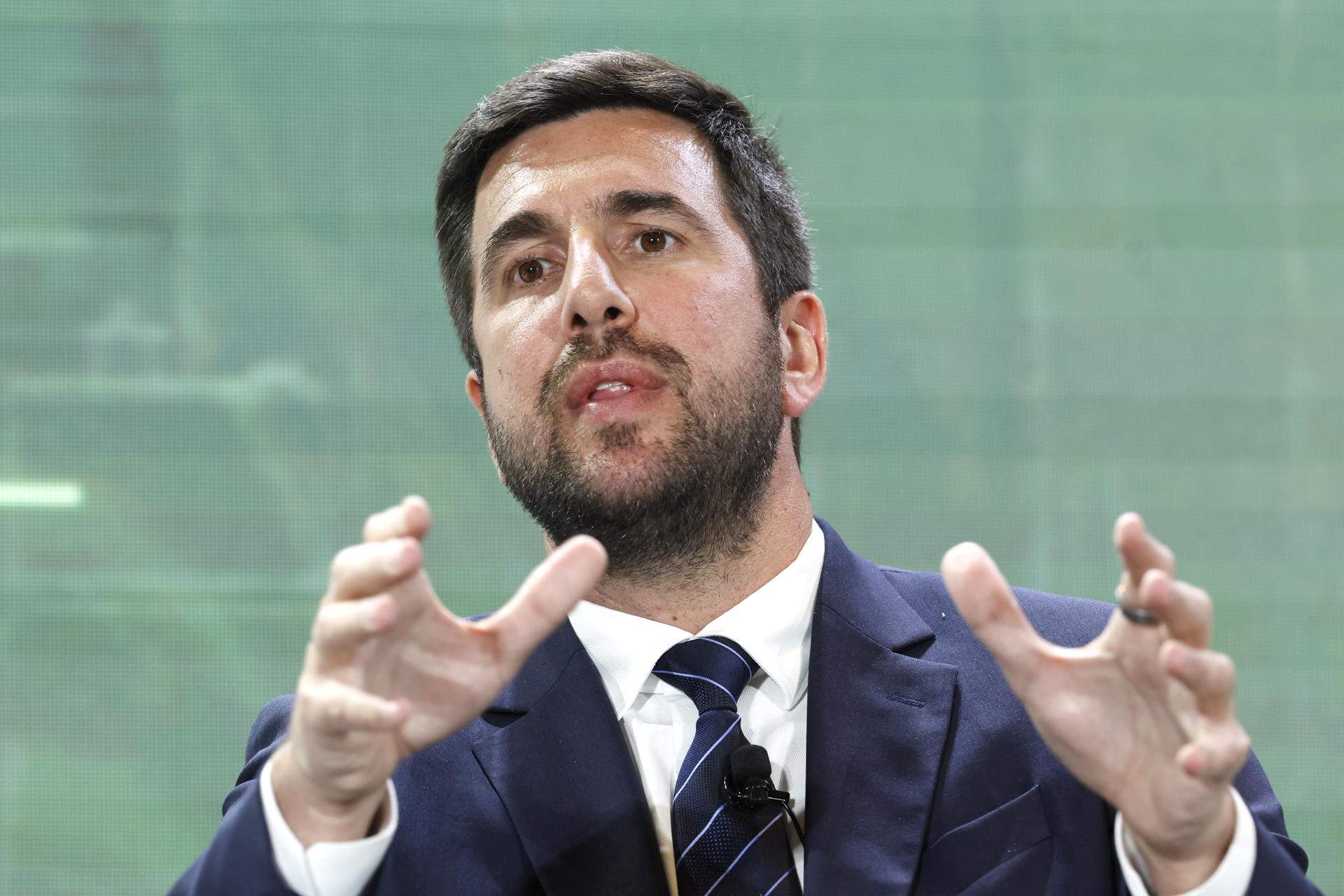 Enrique Riquelme demana en una carta oberta més temps a Florentino Pérez per preparar les eleccions