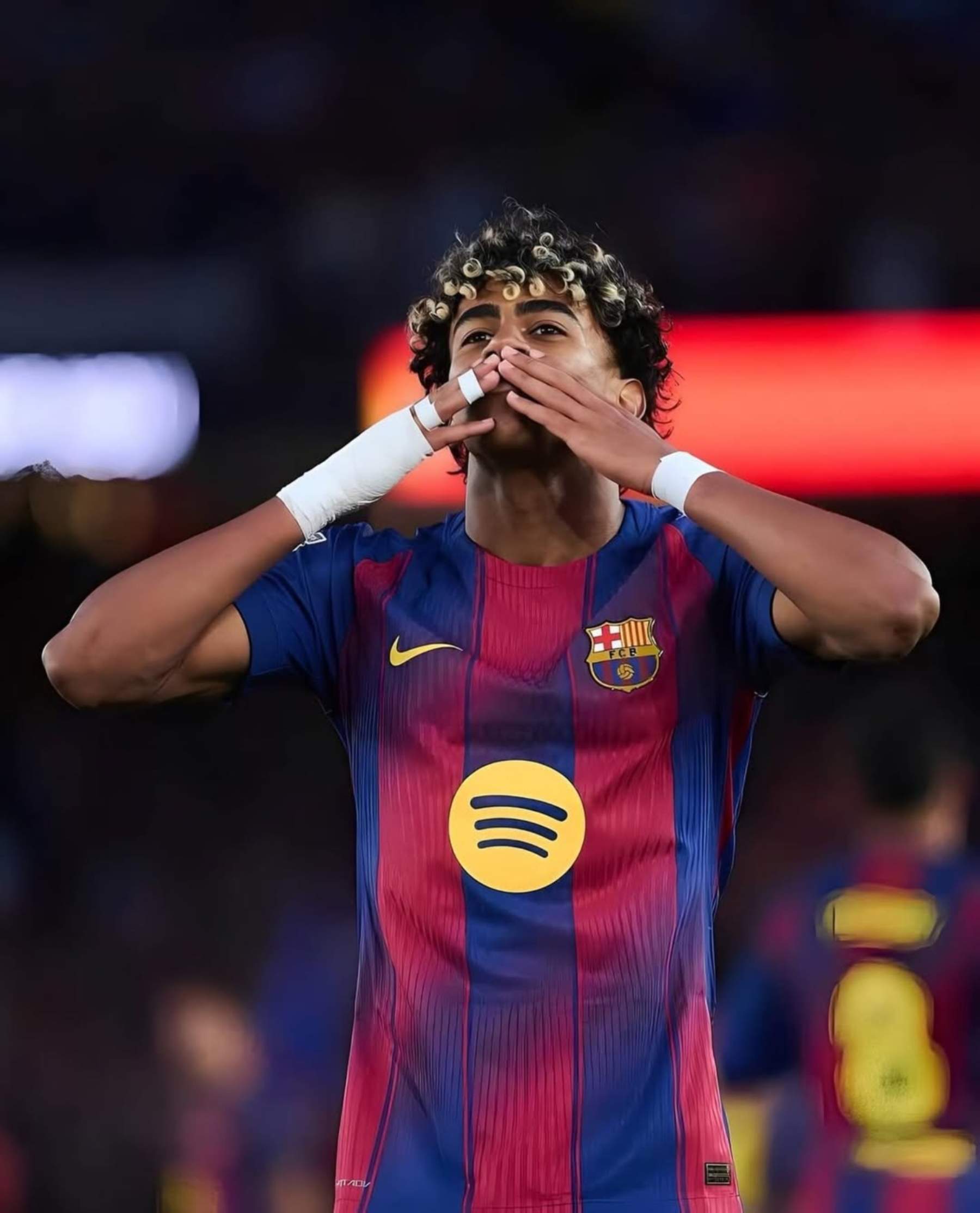 El Barça, reunido en Londres, para fichar al jugador que mejor va a completarse con Lamine Yamal