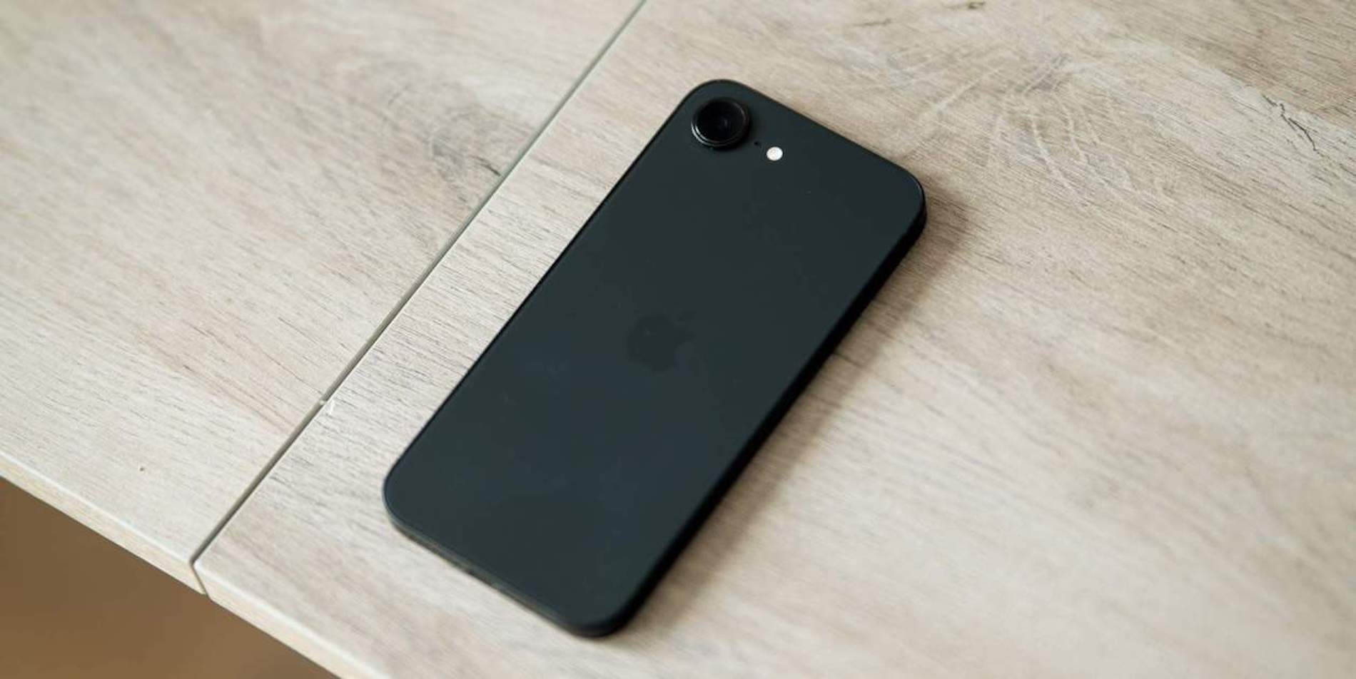 L'iPhone 17e amb xip A19 ara està més barat a Amazon