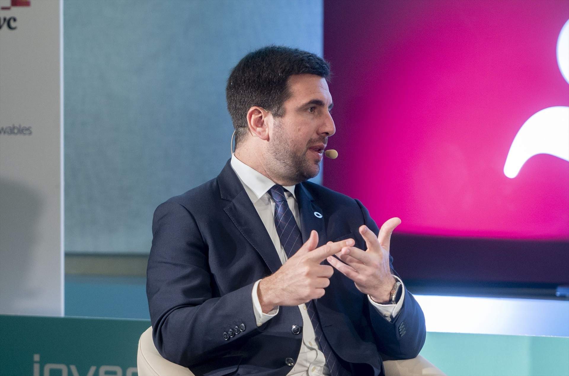 Enrique Riquelme estudia el cop electoral al Reial Madrid: "Decidiré en els pròxims dies"