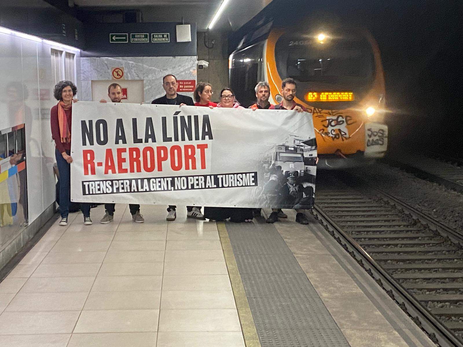 ptp mobilitzacio tren fgc raeroport foto ptp