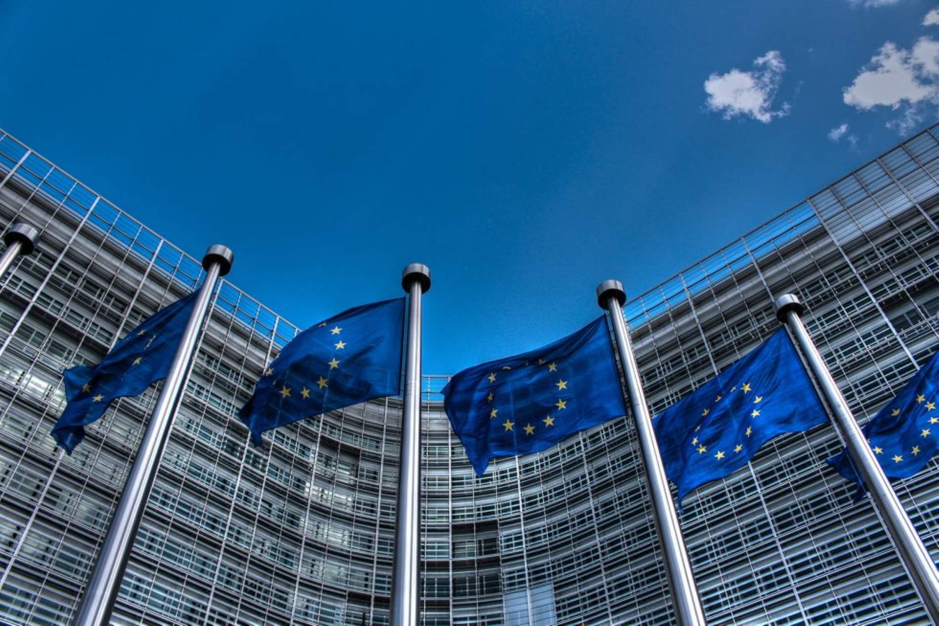 104 científics reclamen a Brussel·les una regulació del tabac basada en l'evidència