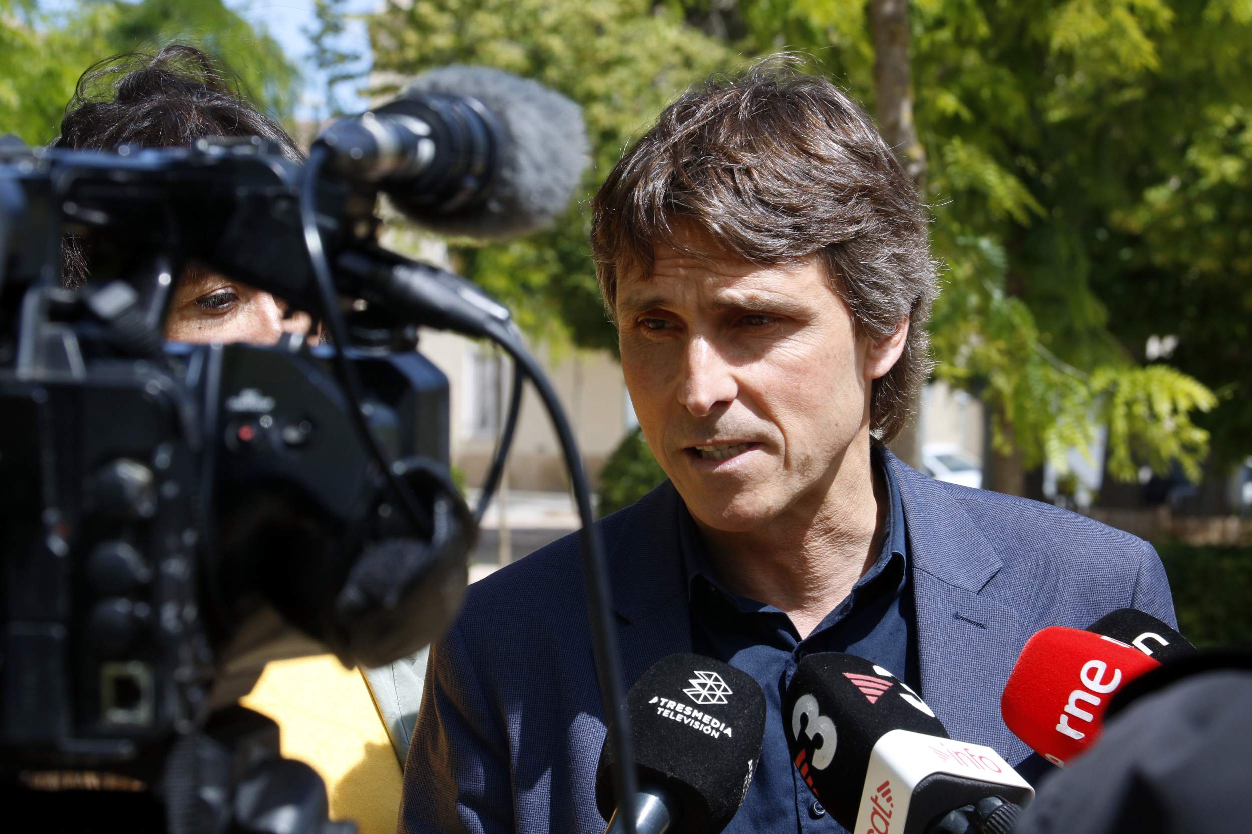 Junts, contra un possible pacte entre PSC i ERC: "Hem passat de la línia vermella de l'IRPF al tren orbital"