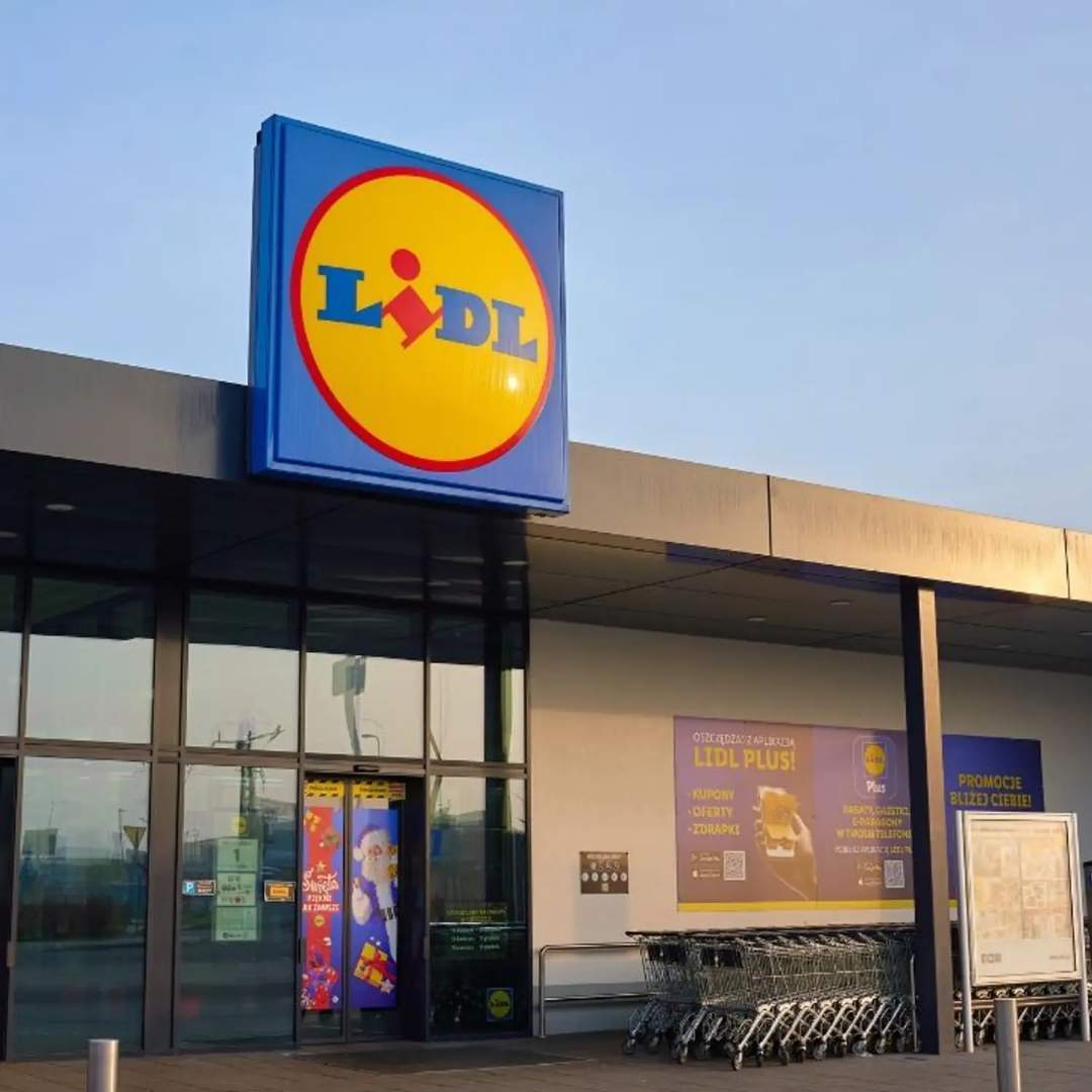 Cues quilomètriques en Lidl per la hidro netejadora sense cables que promet deixar cotxe i terrassa lluents