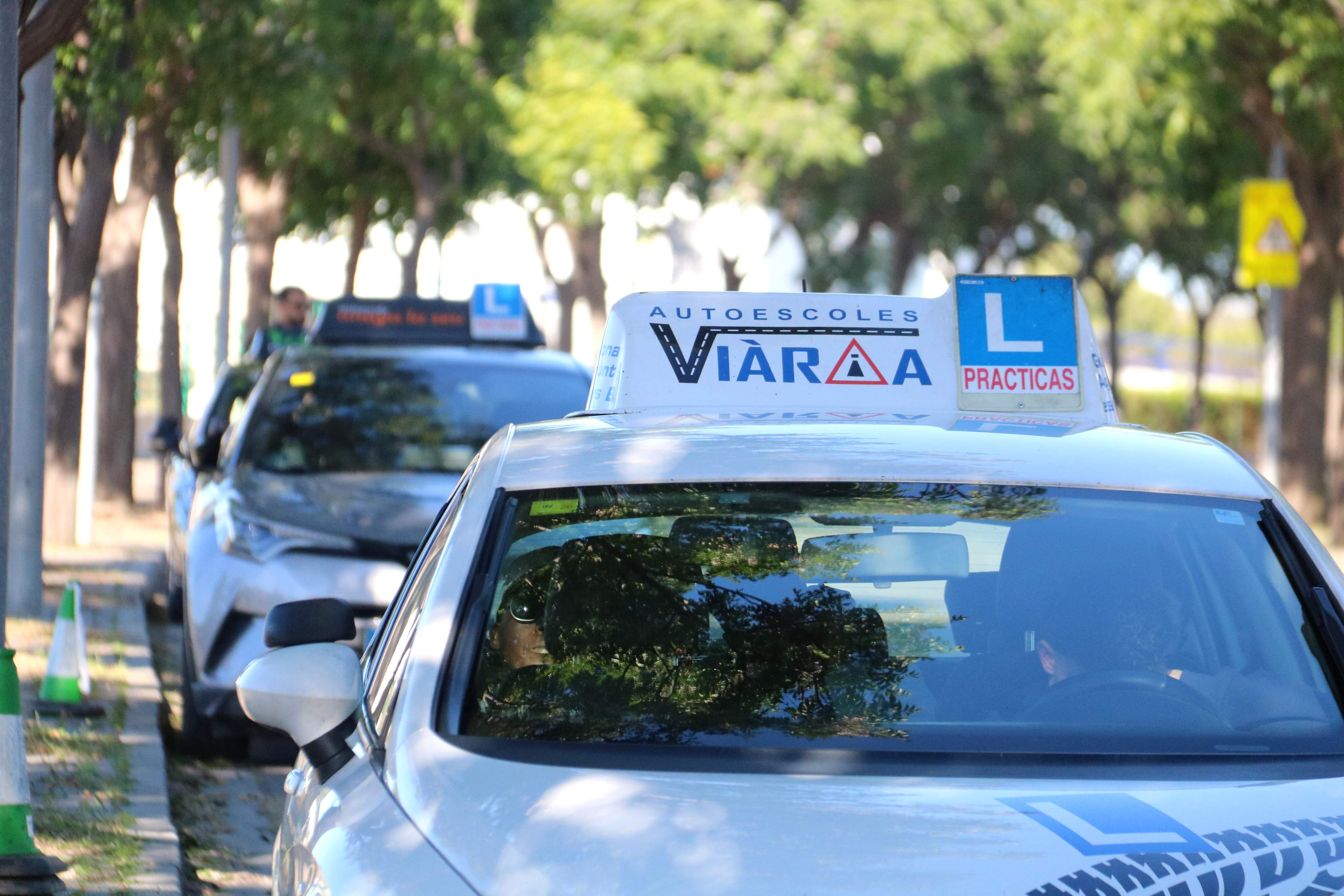 Más de 300 personas suben al macroexamen práctico de conducir en Lleida para reducir las listas de espera
