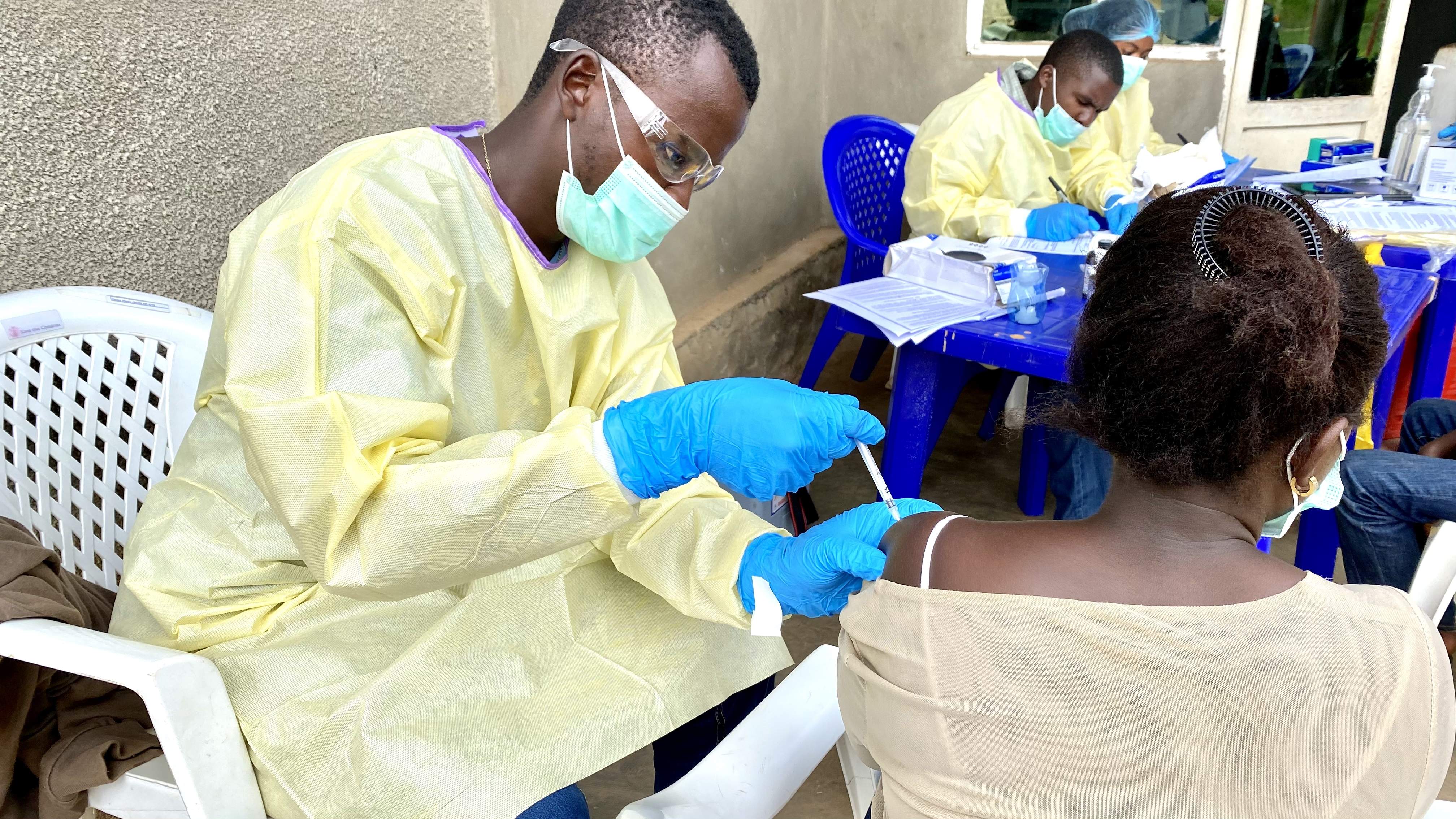 Brot d’Ebola al Congo i Uganda: 80 morts, 246 possibles casos i alerta de l’OMS