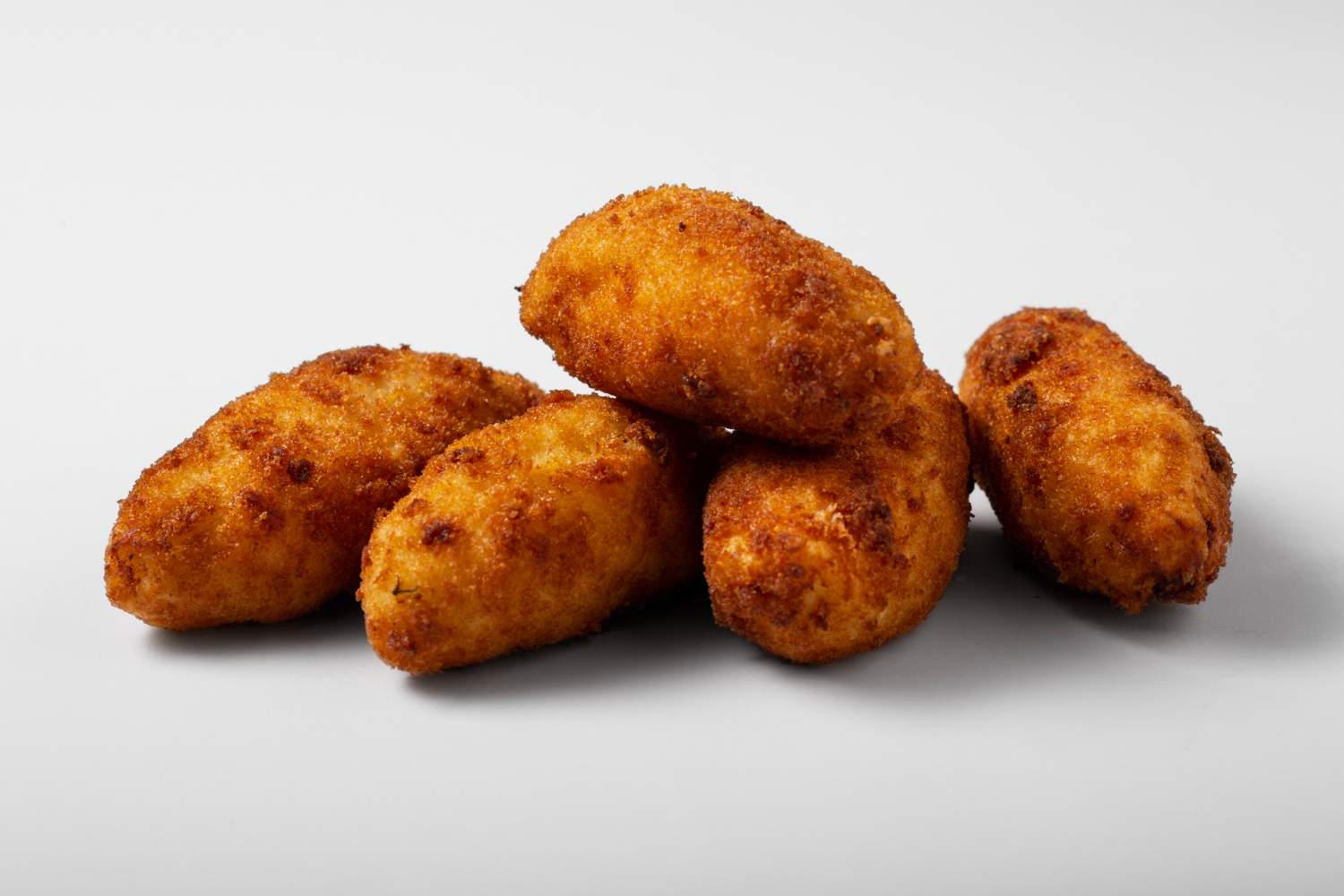 Moltes persones cometen el mateix error a l’hora de fer croquetes que provoca que es trenquin en fregir-les