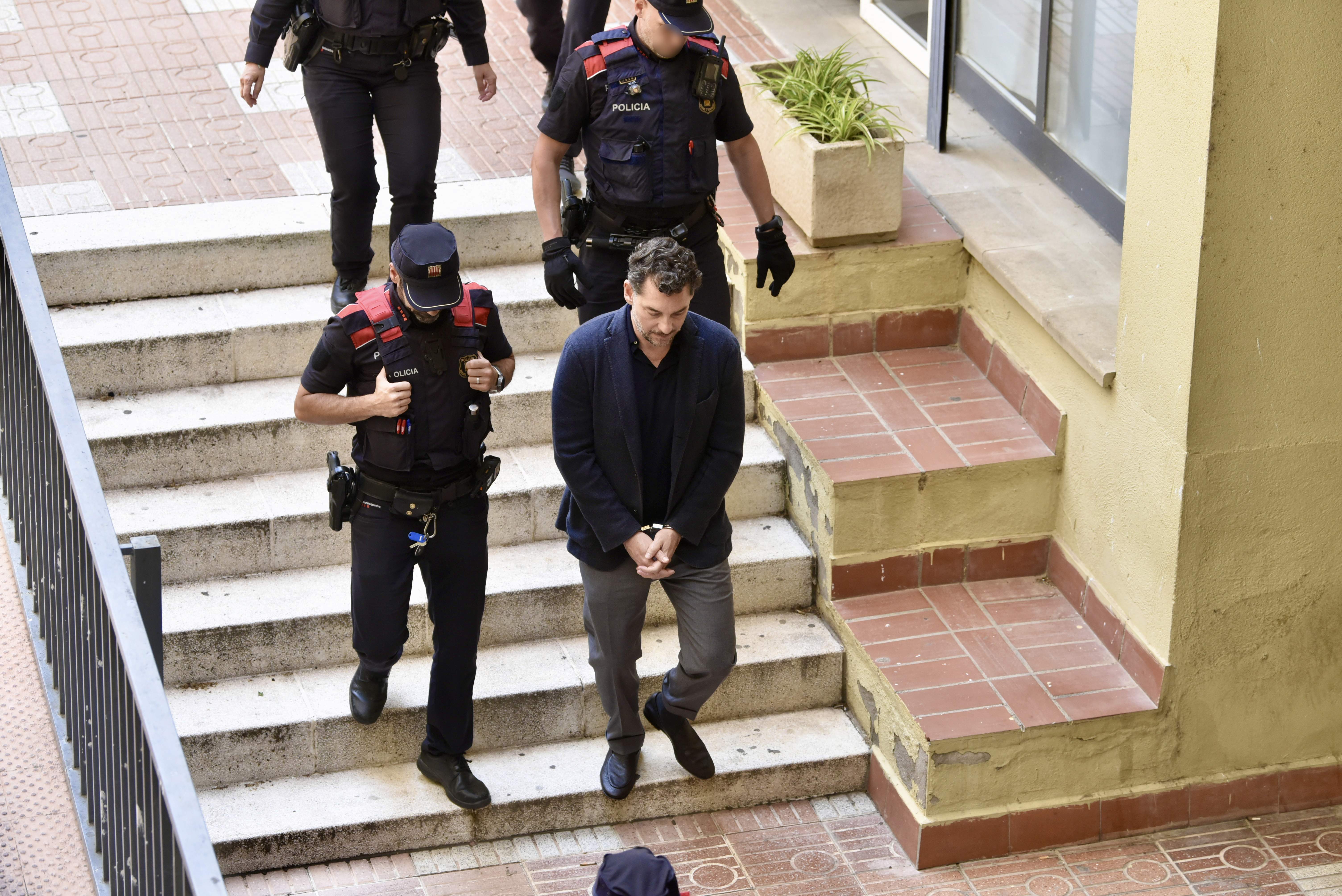 Jonathan Andic aporta un millón de euros y evita entrar en prisión, acusado de la muerte de su padre