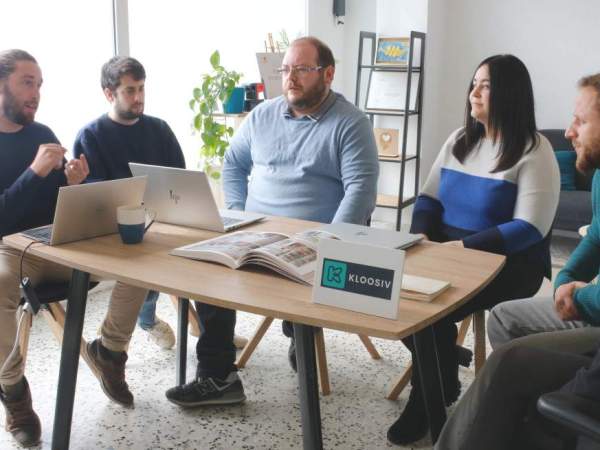 Equip de treball de la cooperativa Kloosiv
