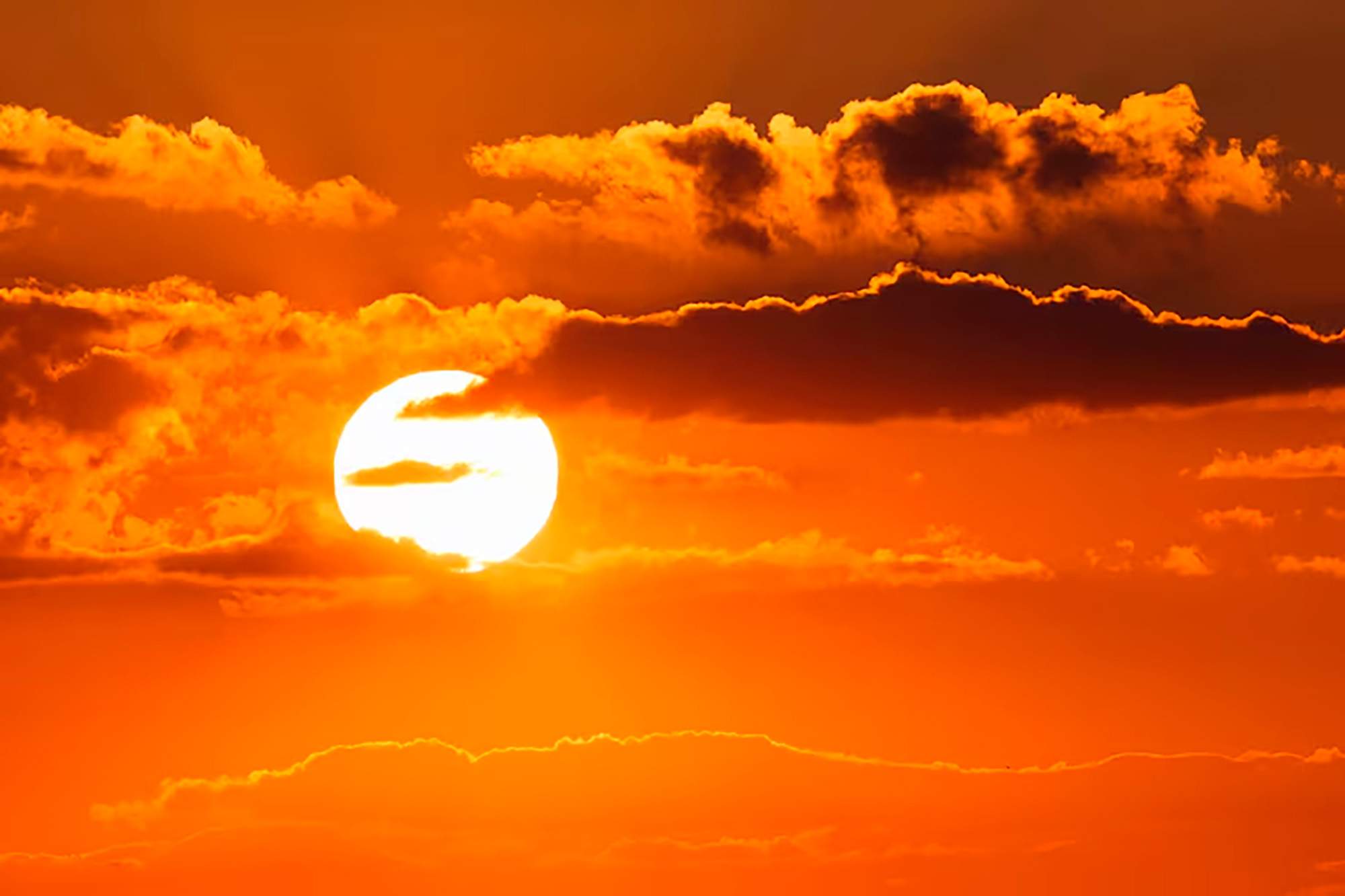 Operación superanticiclón en Catalunya: novedades de temperatura, el verano cerca
