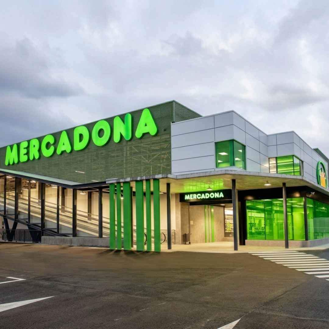 El esmalte de uñas de Mercadona que muchas ficharán para llevar las manos perfectas este verano