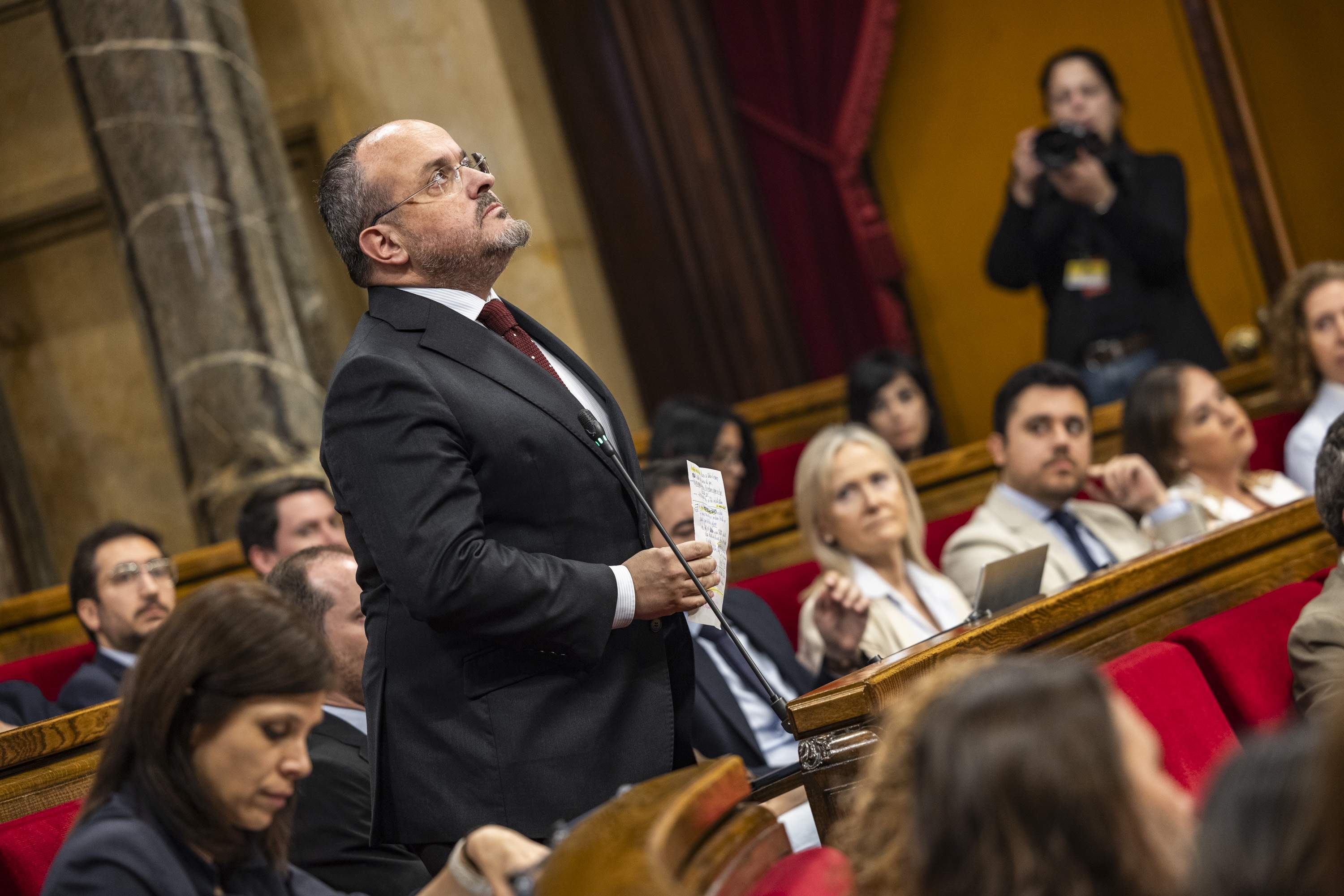 Alejandro Fernández ja és oficialment candidat a presidir el PP català