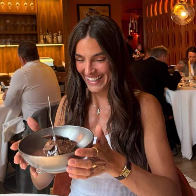 Gemma Pinto bufant les espelmes el dia del seu aniversari / Instagram Gemma Pinto bufant les espelmes el dia del seu aniversari / Instagram