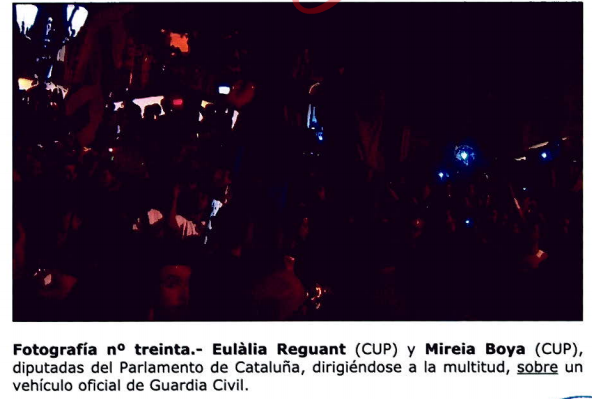 Boya Reguant cotxe guardia civil