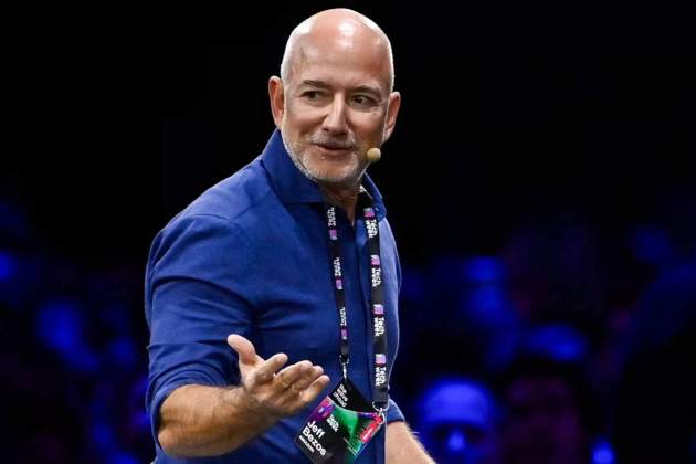 Jeff Bezos esta consciente de que la IA junto al espacio será una gran industria a futuro Jeff Bezos esta consciente de que la IA junto al espacio será una gran industria a futuro