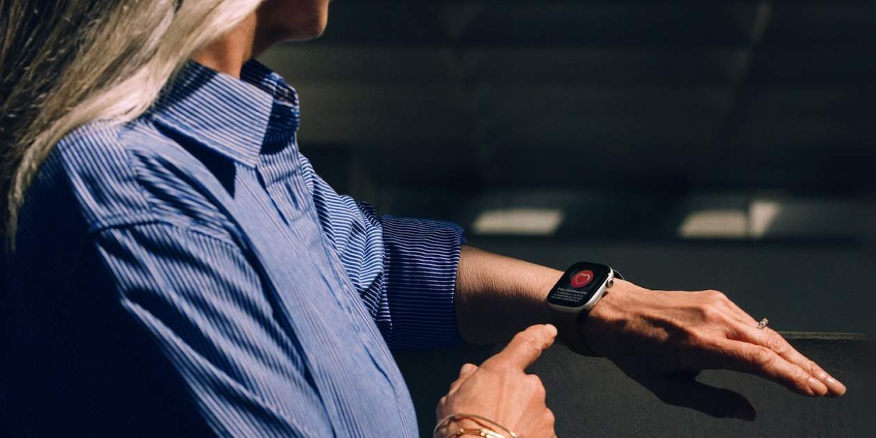 El Apple Watch tiene una función de salud oculta para ver cuanto tiempo estás expuesto al sol