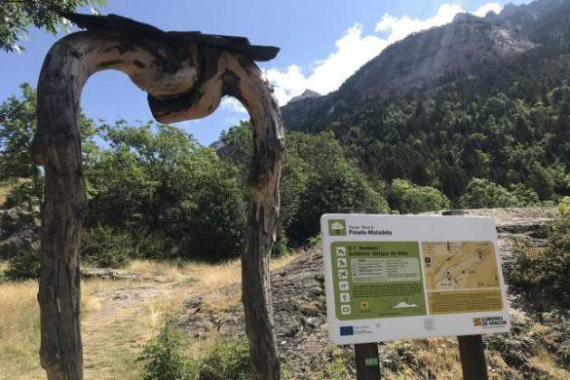 Una parte de la ruta por el Valle de Benasque / Foto: tuscasarurales Una parte de la ruta por el Valle de Benasque / Foto: tuscasarurales