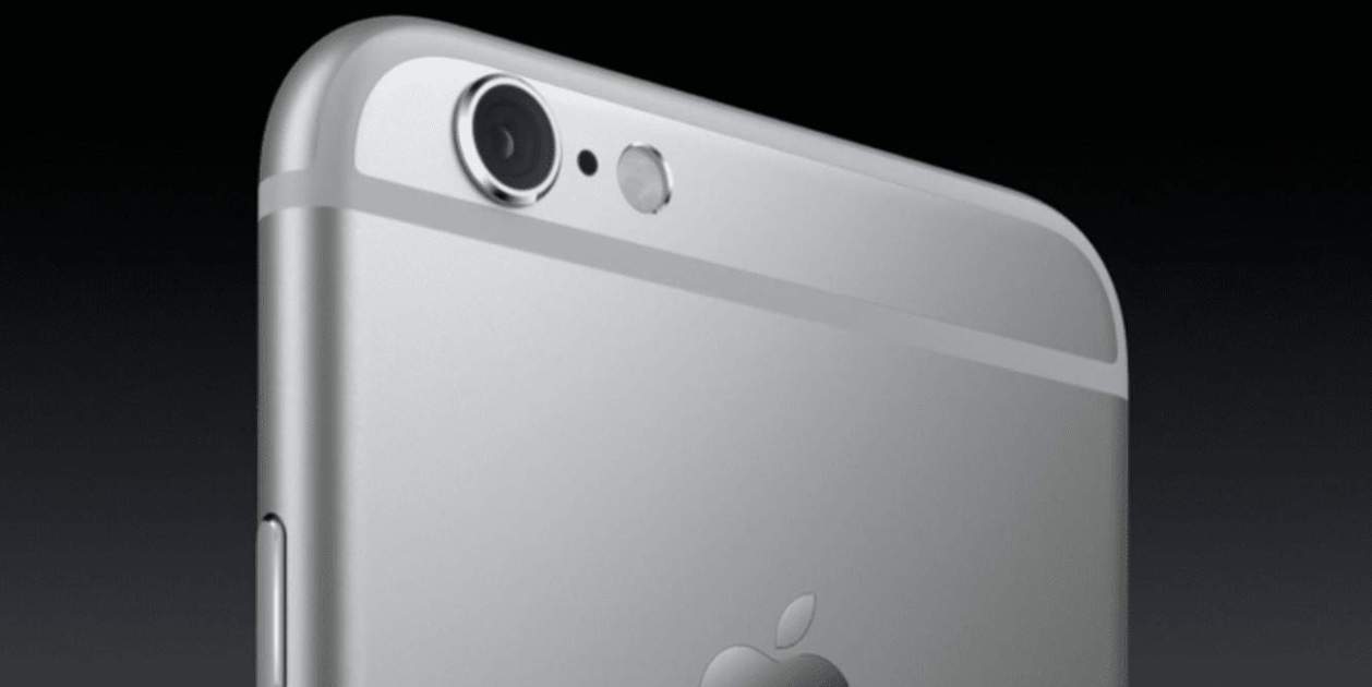 El iPhone 6 y el iPhone 6 Plus dominan entre los smartphones, pero no lograron superar a los dos Nokia más vendidos El iPhone 6 y el iPhone 6 Plus dominan entre los smartphones, pero no lograron superar a los dos Nokia más vendidos
