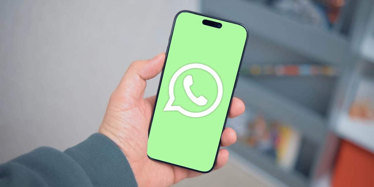 El terror de muchos: WhatsApp cambiaría su interfaz para mostrar claramente los usuarios que están en línea