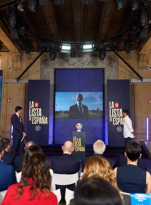 Felip, al vídeo promocional amb els escollits de la selecció espanyola IG Felip, al vídeo promocional amb els escollits de la selecció espanyola IG