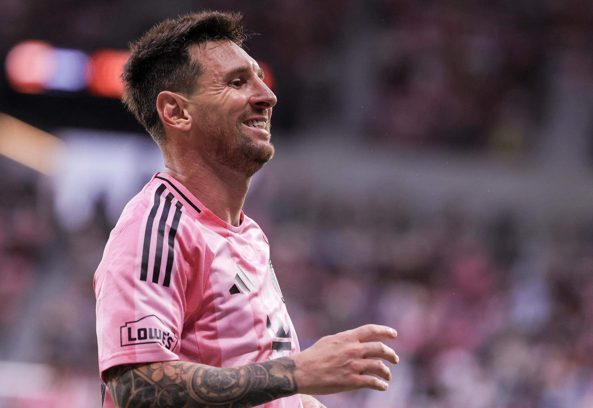 Leo Messi ja coneix l'abast real de la seva lesió i el Mundial continua amb l'alarma