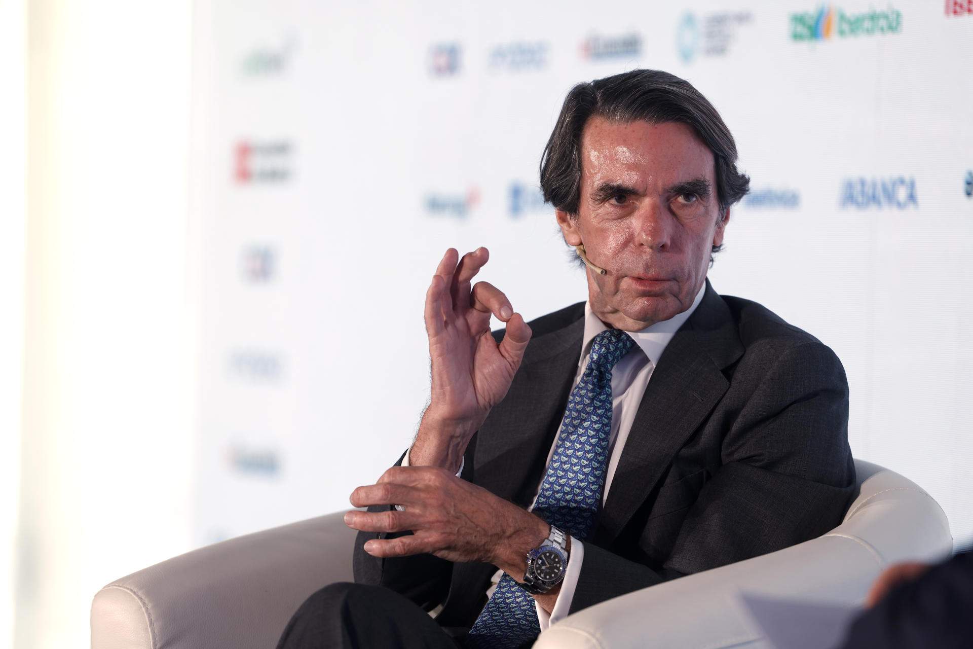 Aznar hi torna amb "el qui pugui fer, que faci" davant la "situació insostenible": "Més sentit que mai"