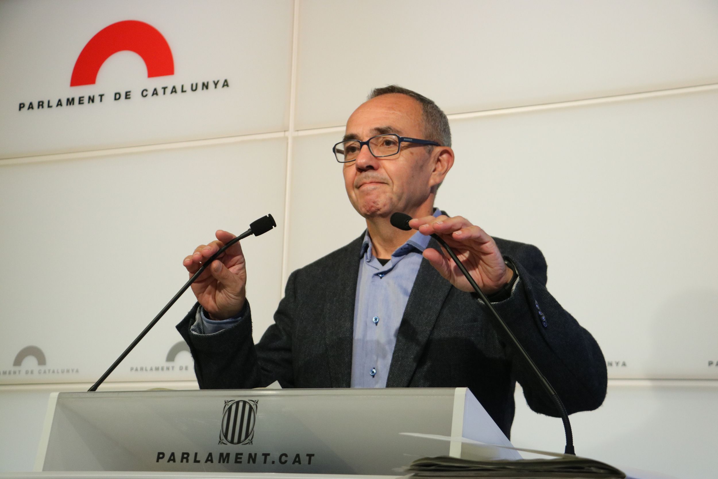 CSQP pide a Puigdemont que asuma su propuesta de referéndum