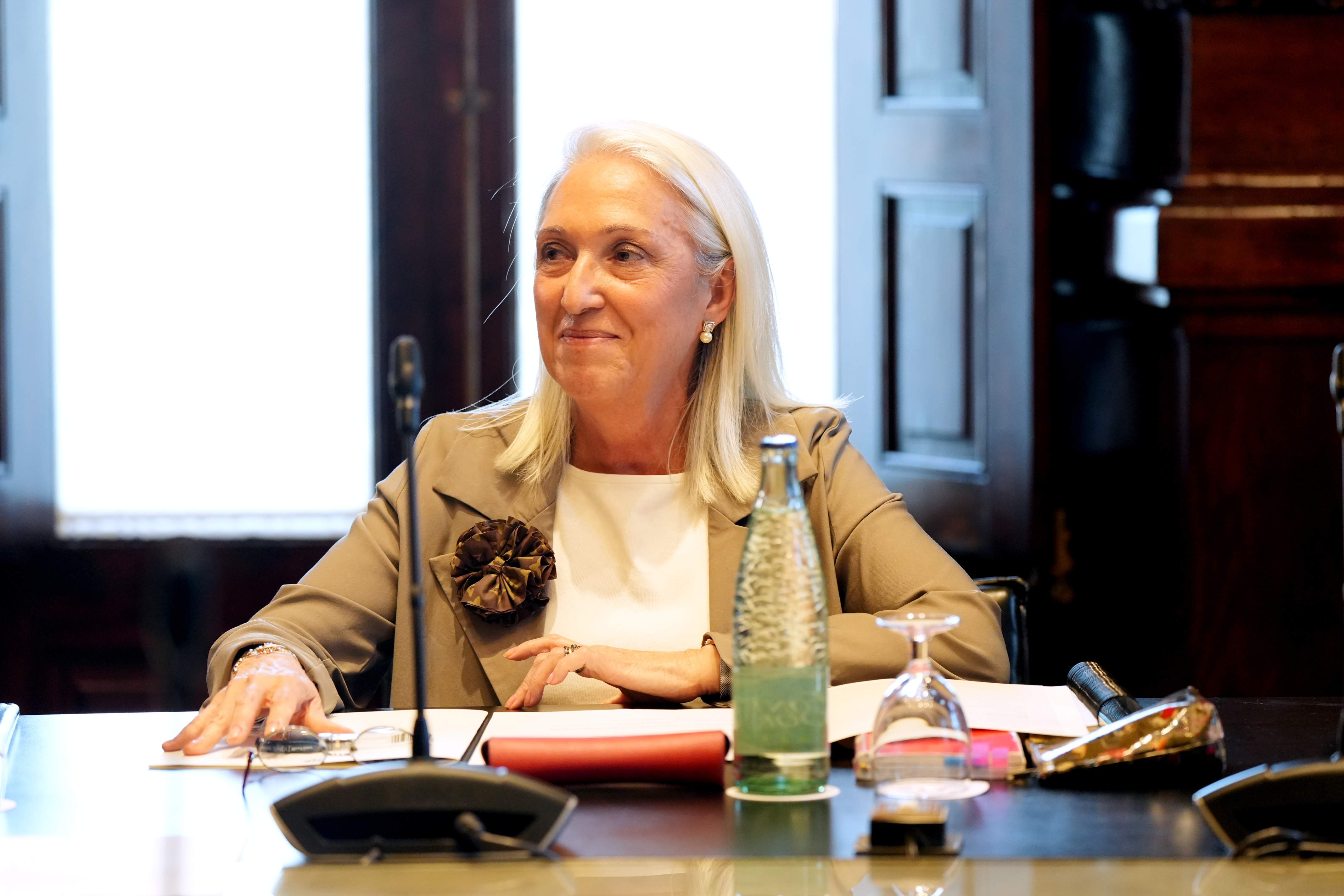 Rull reordena la cúpula técnica del Parlament en el ecuador del mandato