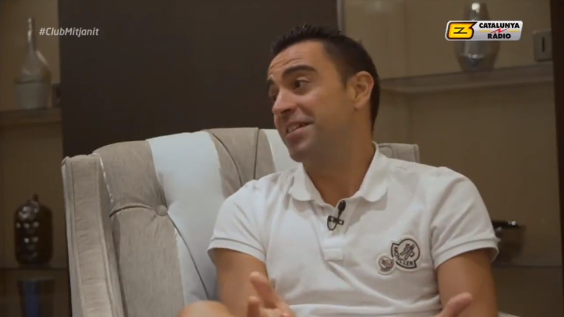 Xavi: "Vaig pensant més com a entrenador que jugador"