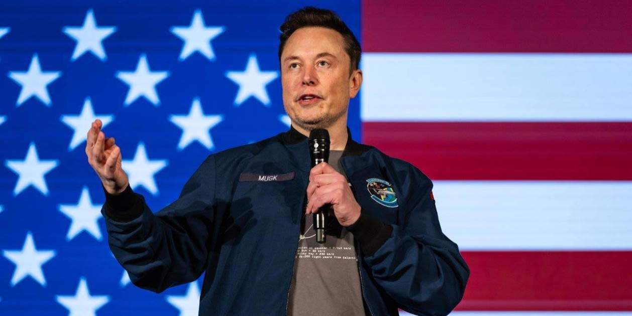 Elon Musk acusa al Pentágono de utilizar Starlink con drones kamikaze
