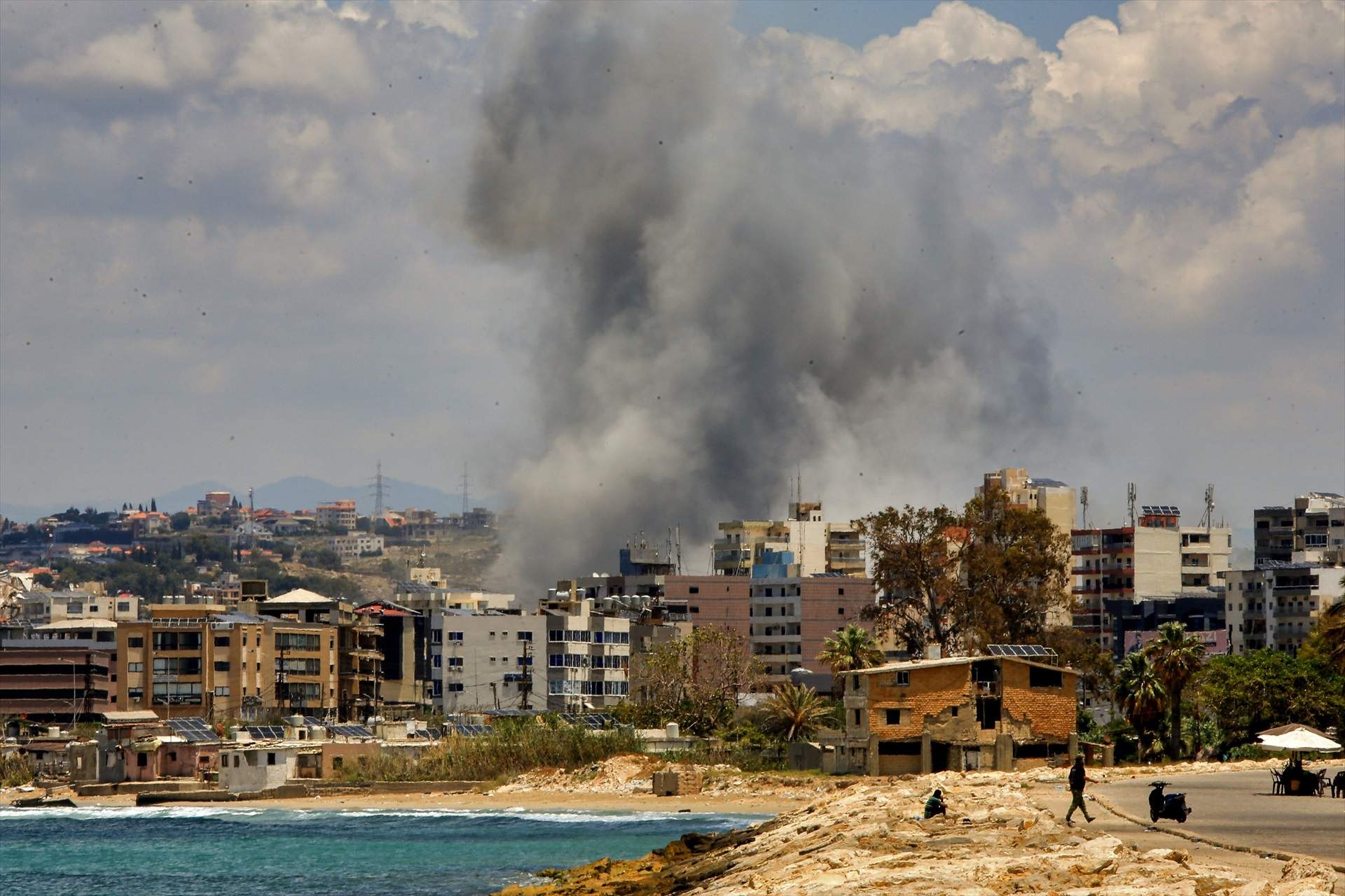 Las tropas israelíes cruzan el río Litani al sur del Líbano y amplían la ofensiva contra Hezbolá