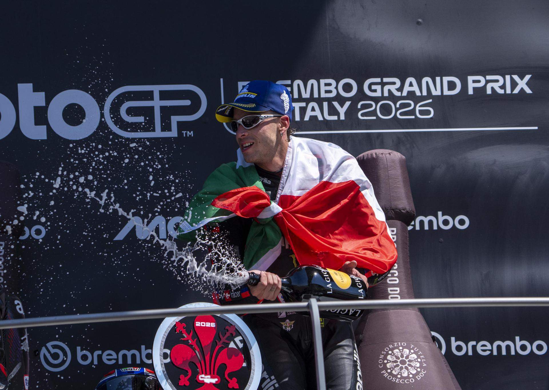 Marco Bezzecchi fa vibrar Mugello i Marc Márquez confirma que donarà guerra
