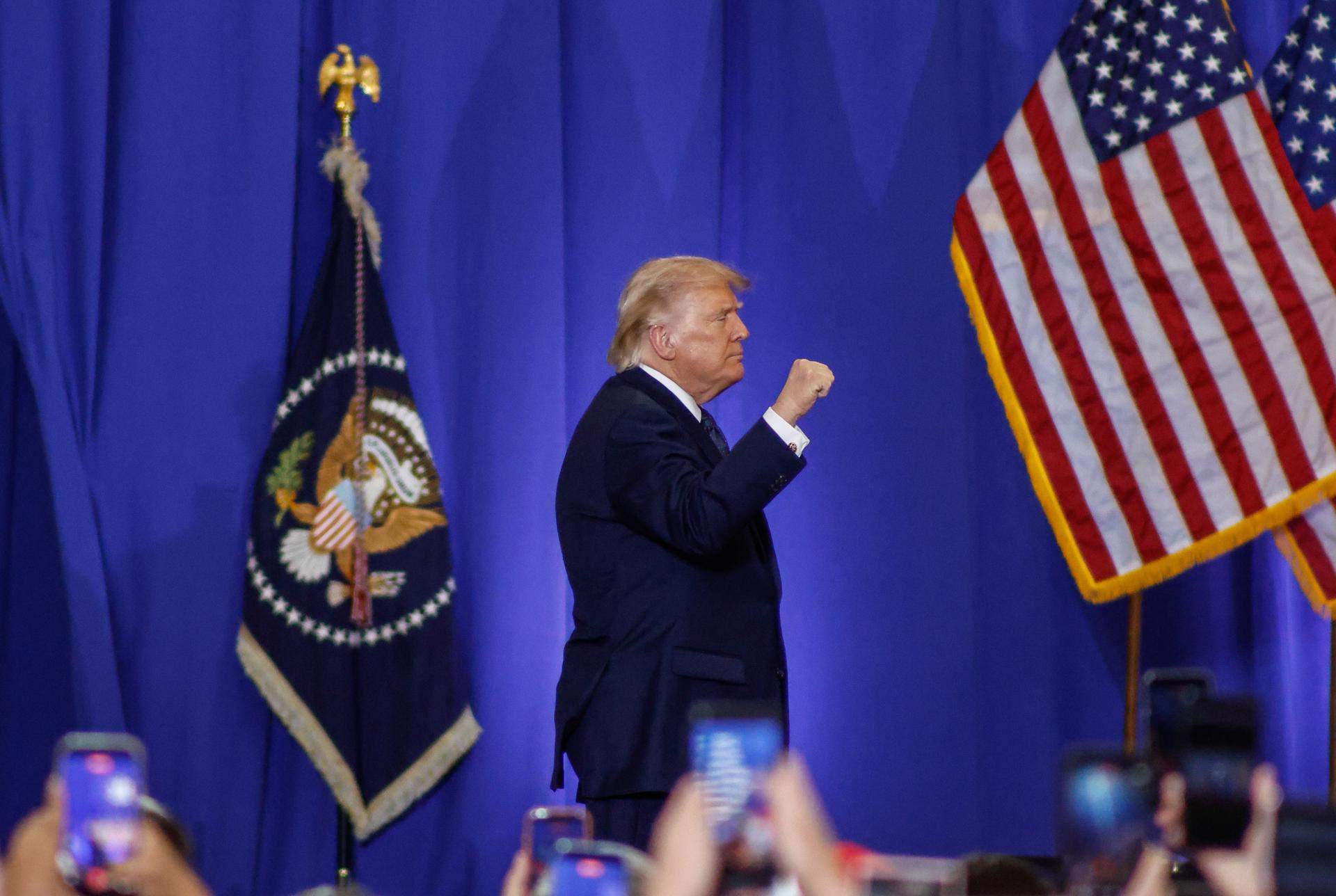 El alto el fuego entre EE. UU. e Irán pende de un hilo mientras Trump endurece las exigencias