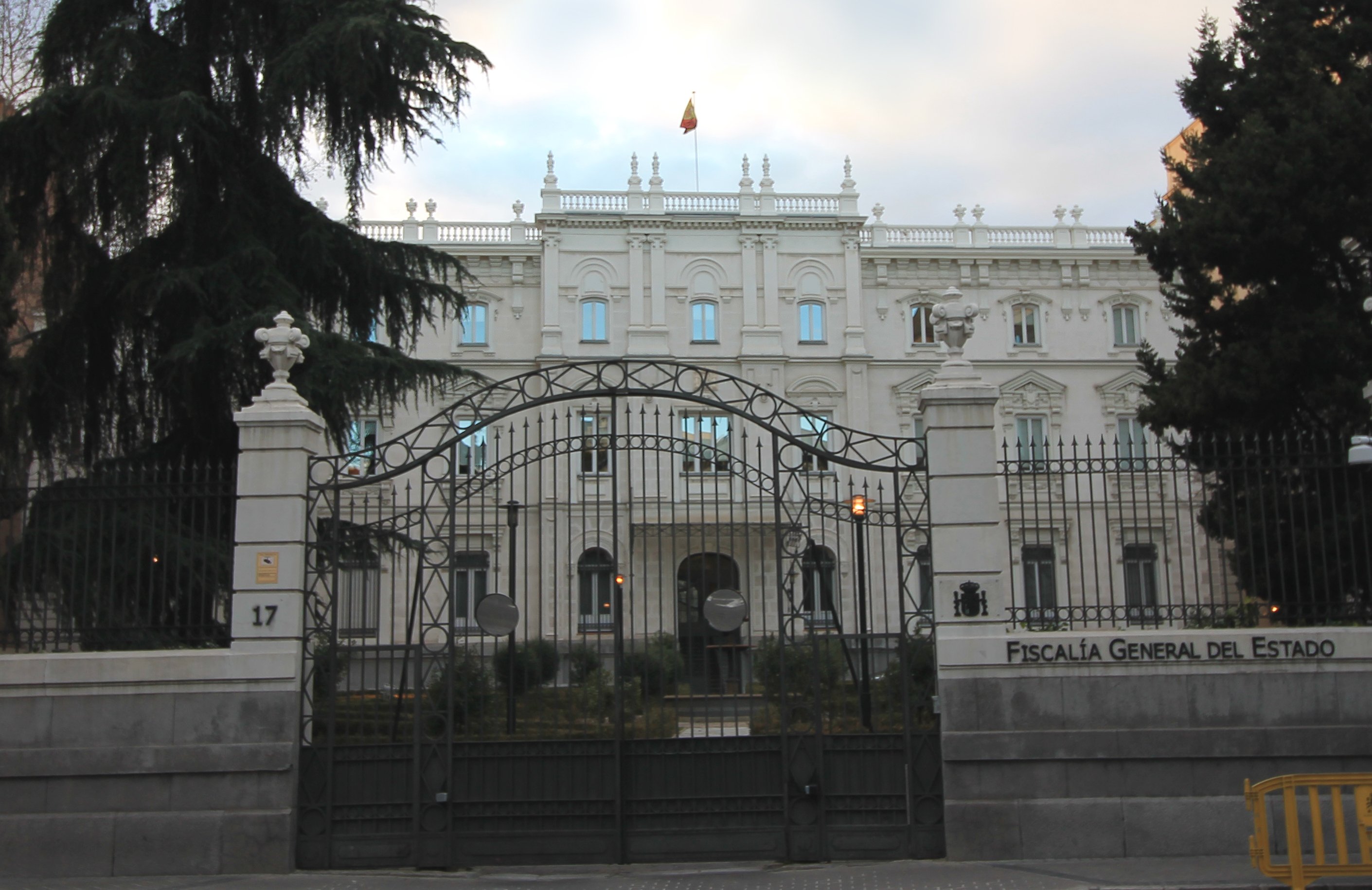 'L'Indépendant' carga contra la fiscalía española por atacar a la prensa internacional