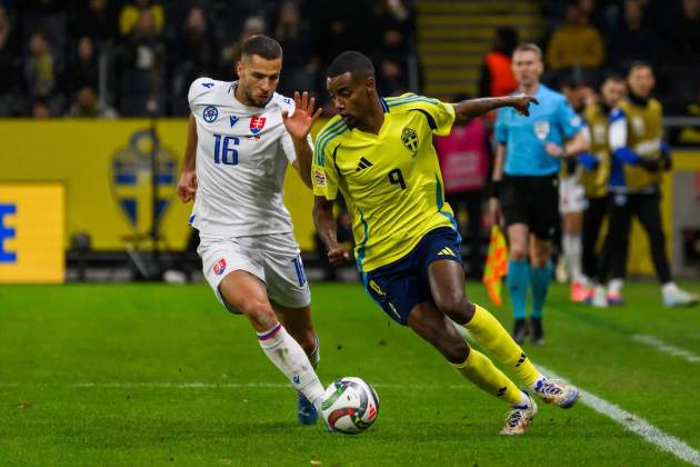 Isak, durant un partit amb Suècia / Foto: Europa Press