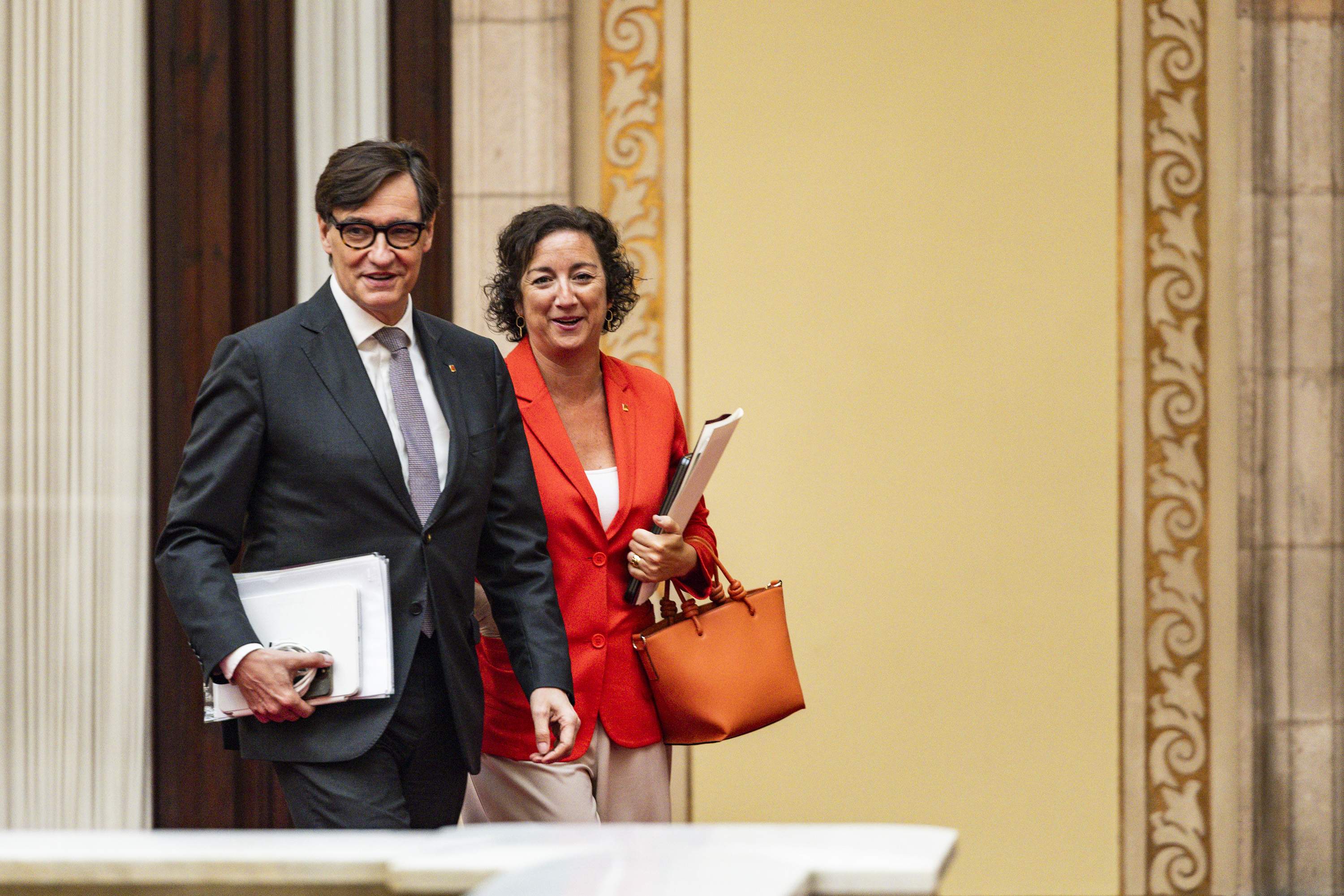 PSC, ERC i Comuns aproven els pressupostos d'Illa i donen aire a la legislatura