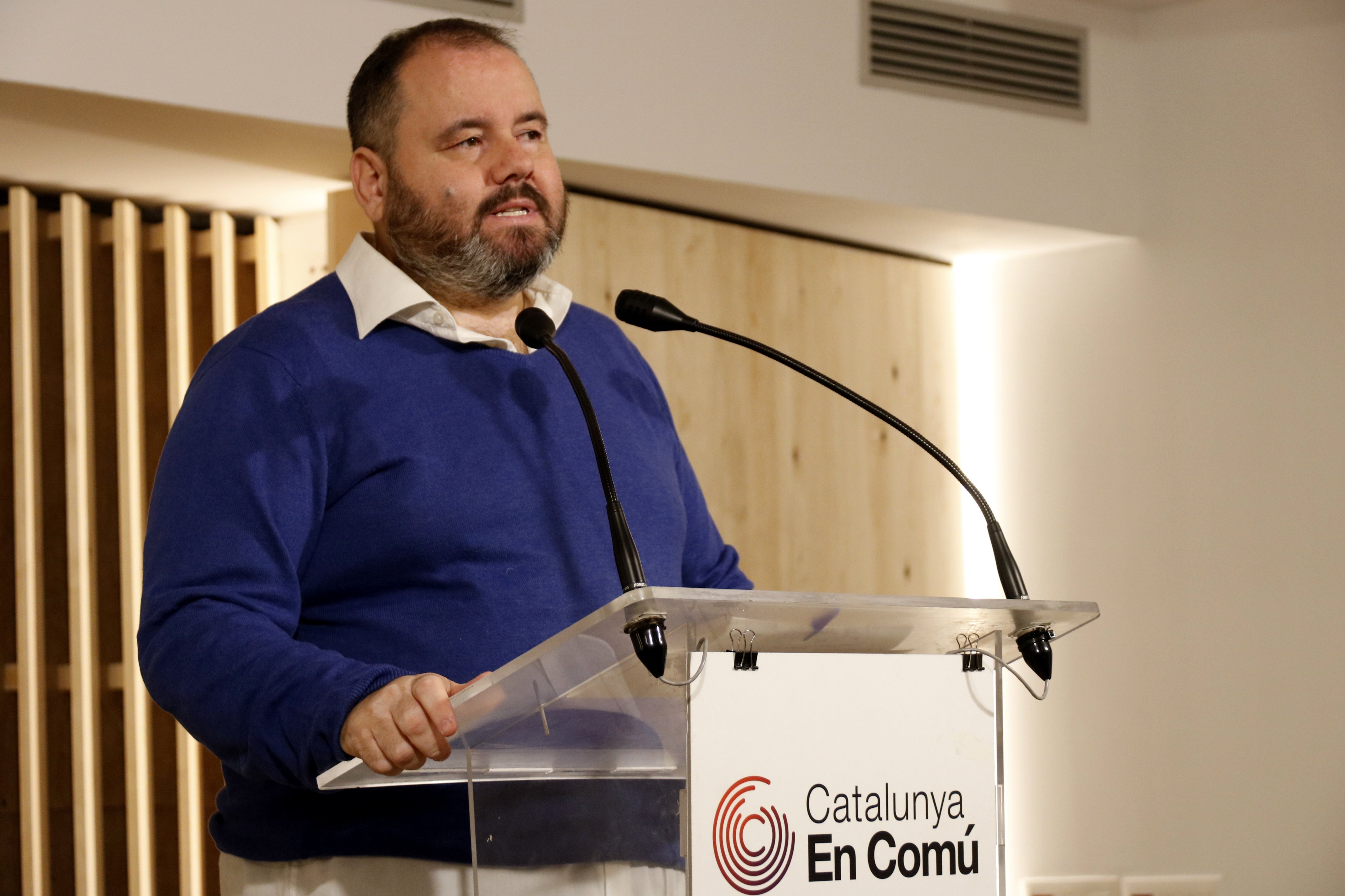 "Constitució catalana" i "república plurinacional", nou horitzó dels comuns