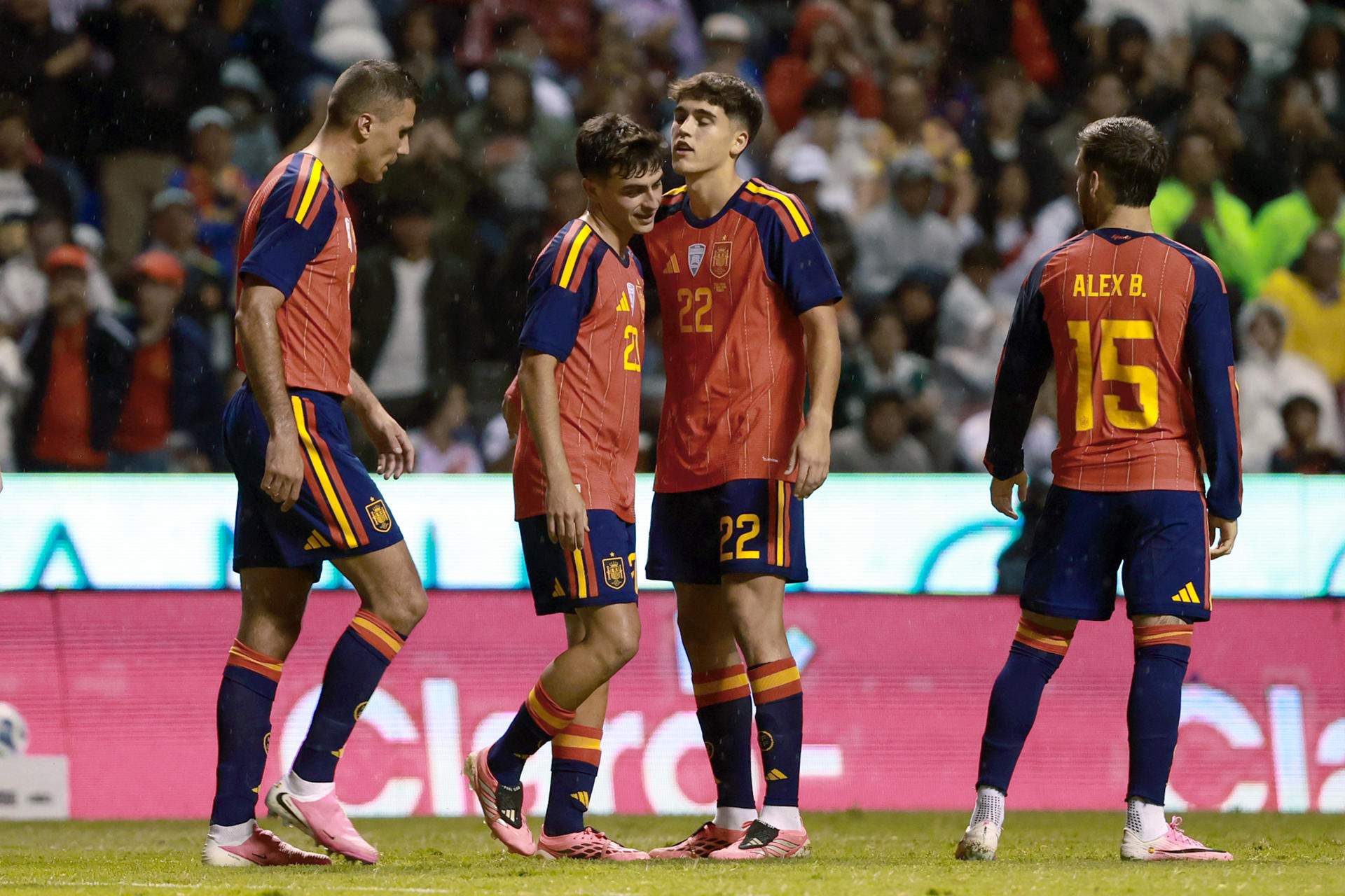 Espanya es carrega de confiança abans del Mundial 