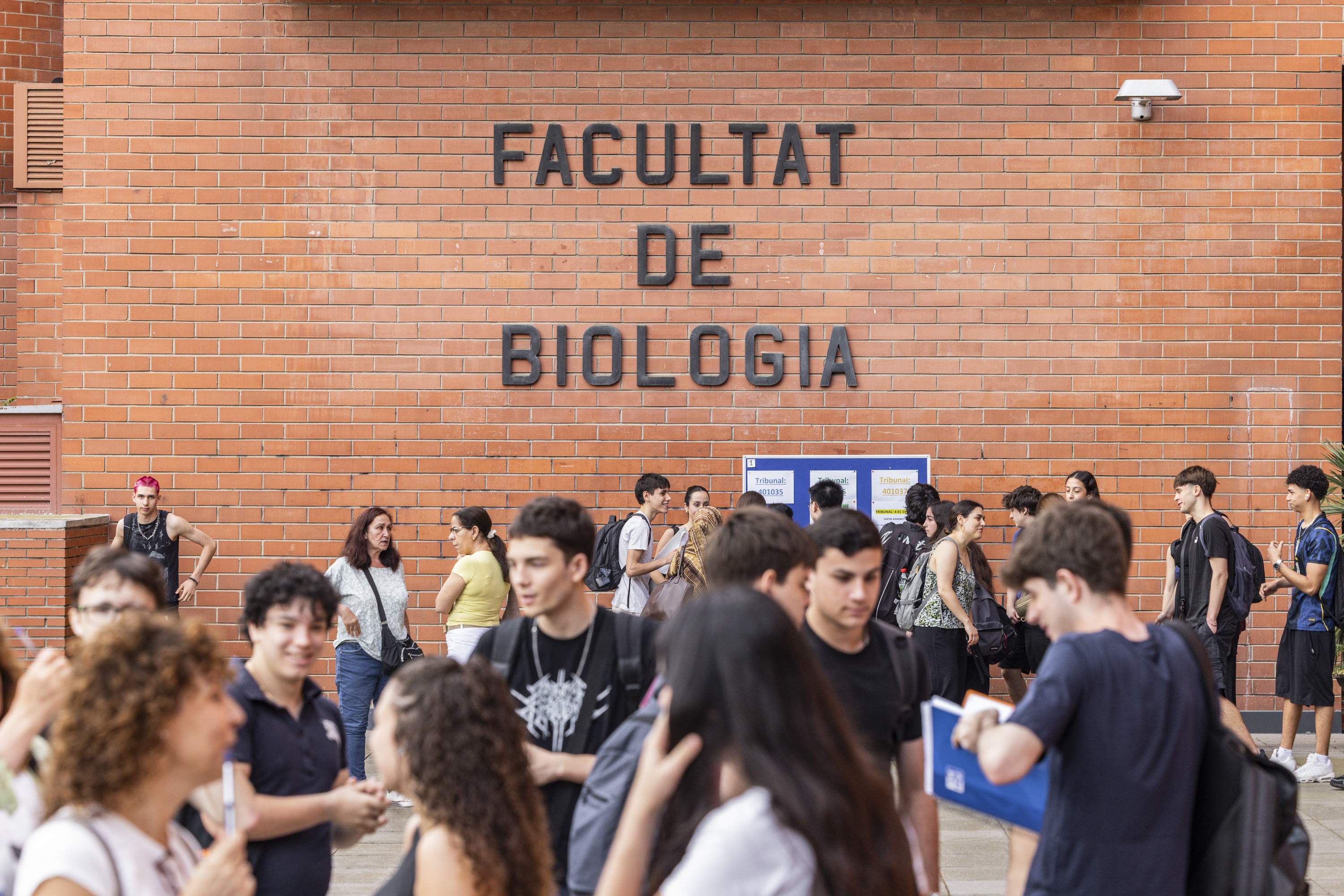 Las familias monoparentales tendrán los mismos descuentos que las numerosas en la matrícula de la universidad