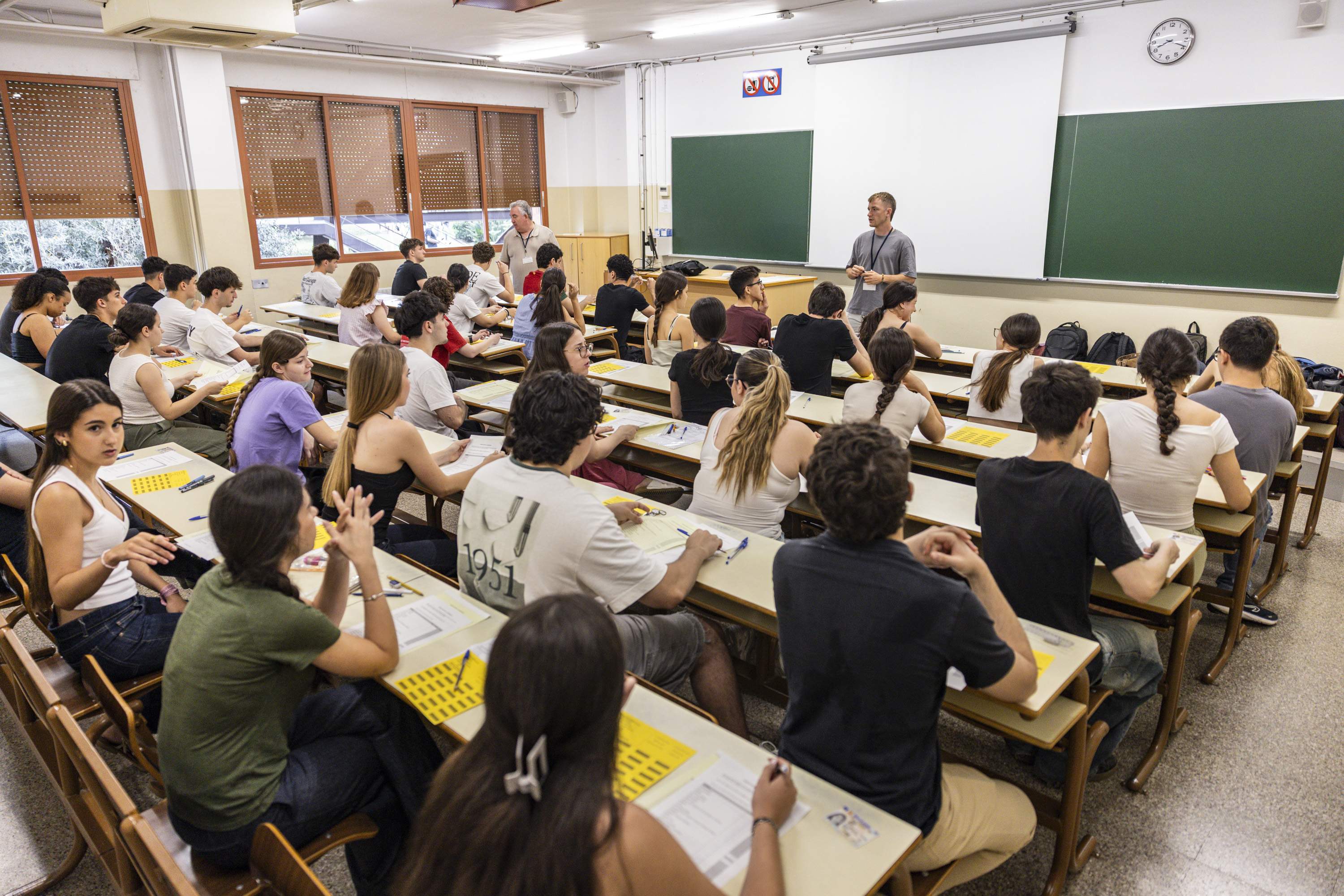 Nervis, repàs als apunts i alguns plors d'última hora: arren